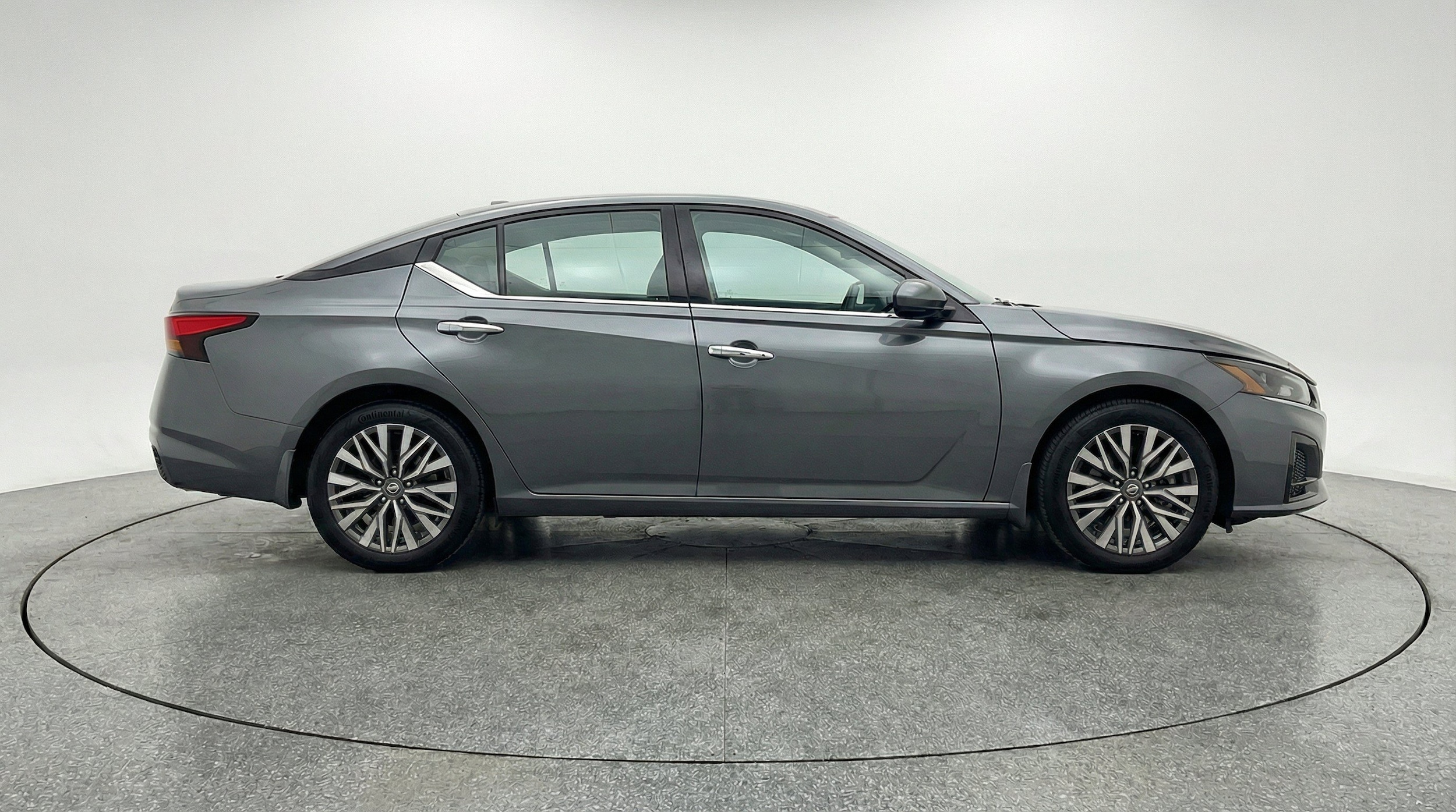 Thumbnail: 2025 Nissan Altima - 11
