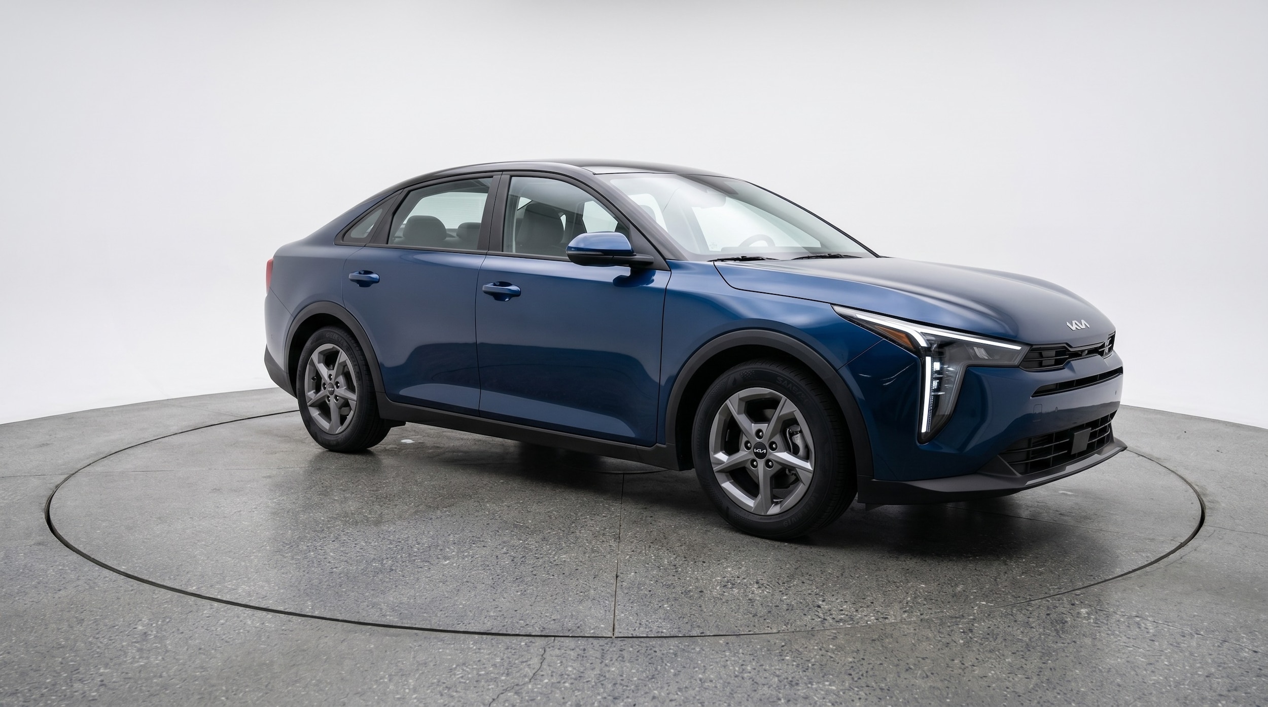 Thumbnail: 2025 Kia K4 - 1