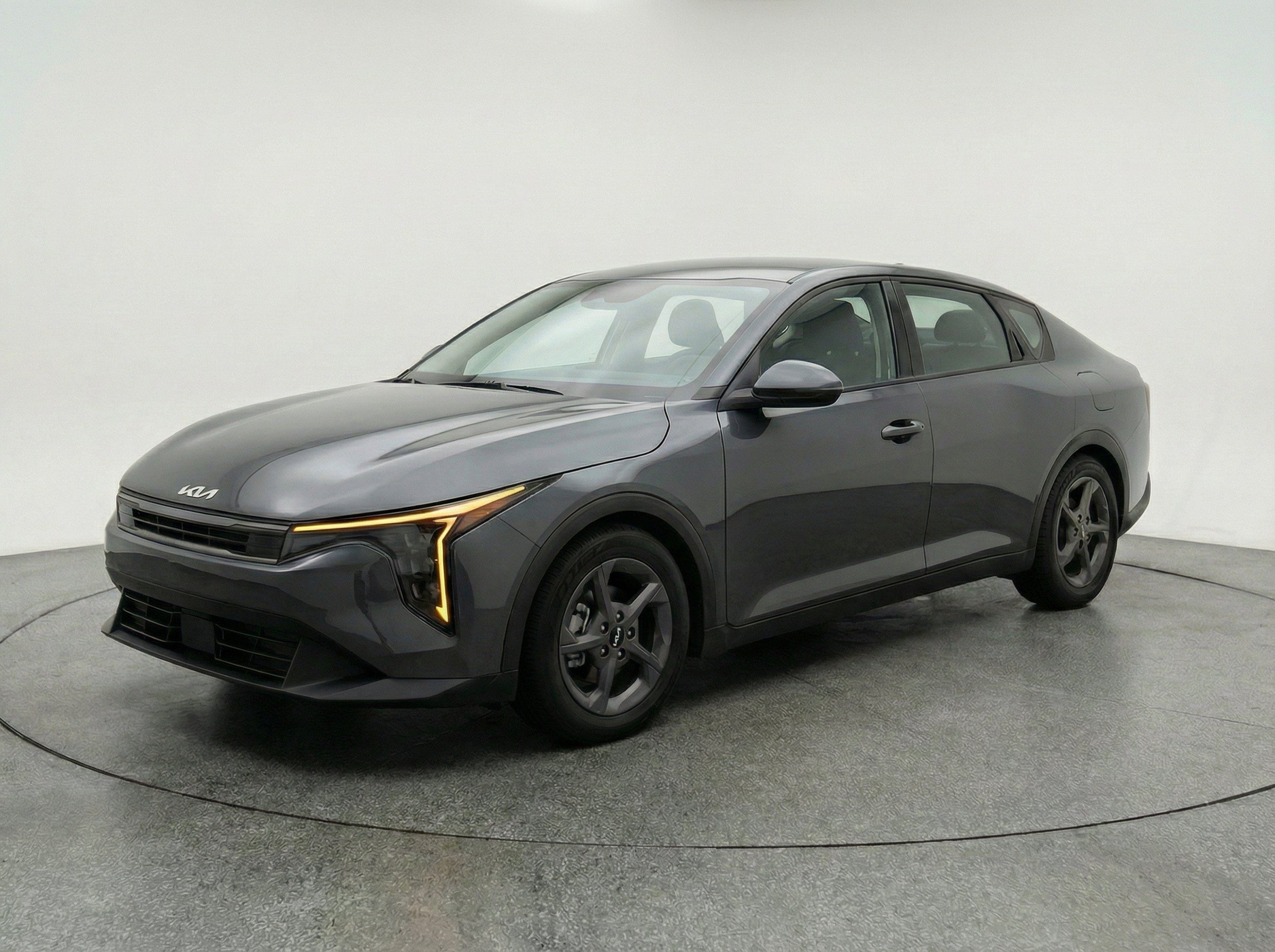 Thumbnail: 2025 Kia K4 - 3