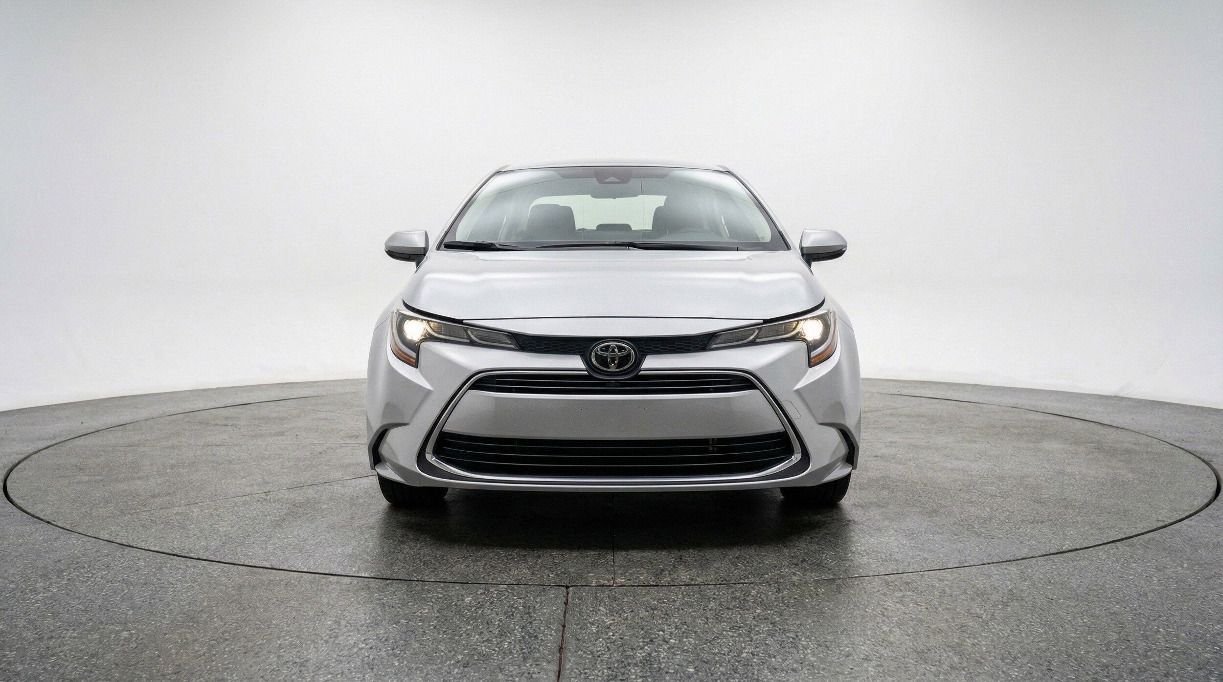 Thumbnail: 2025 Toyota Corolla - 2