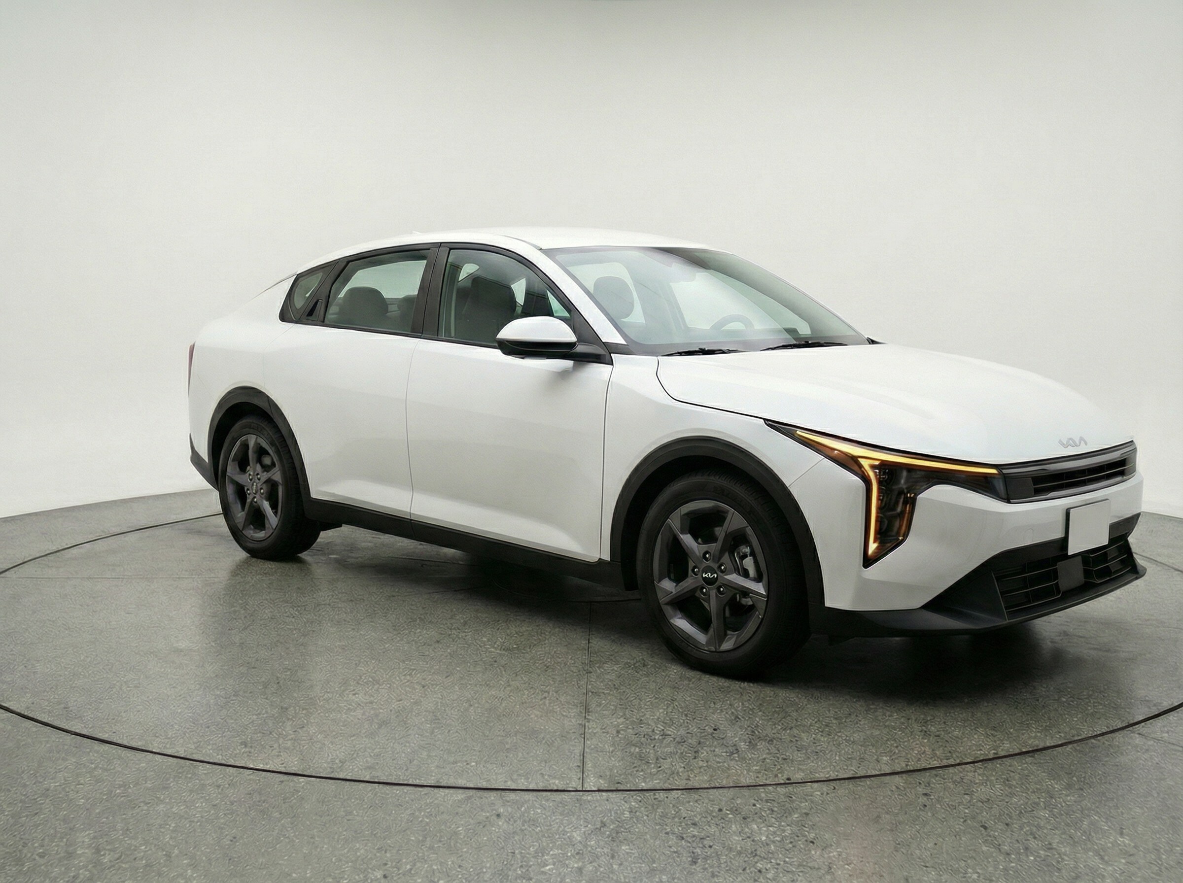 Thumbnail: 2025 Kia K4 - 1