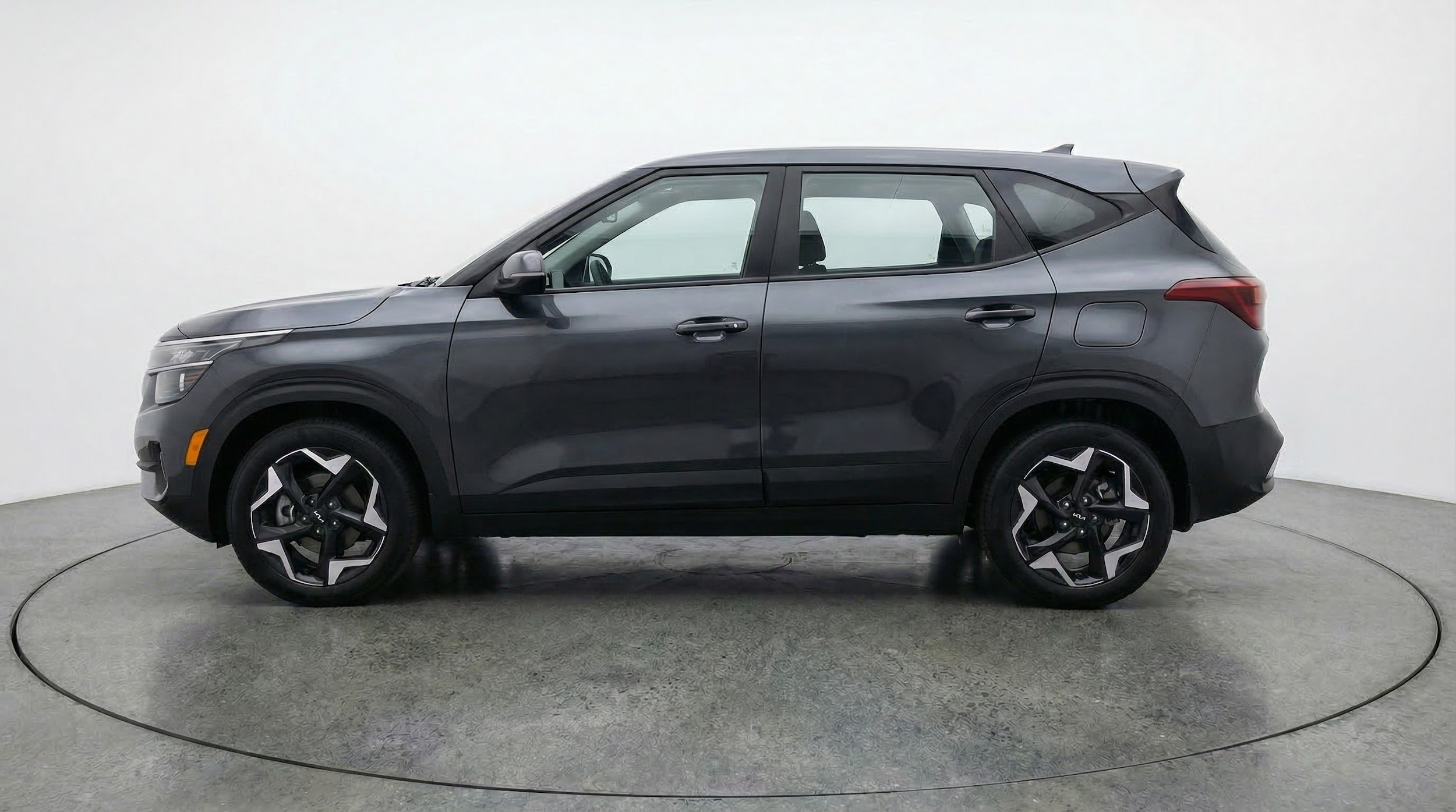 Thumbnail: 2025 Kia Seltos - 4