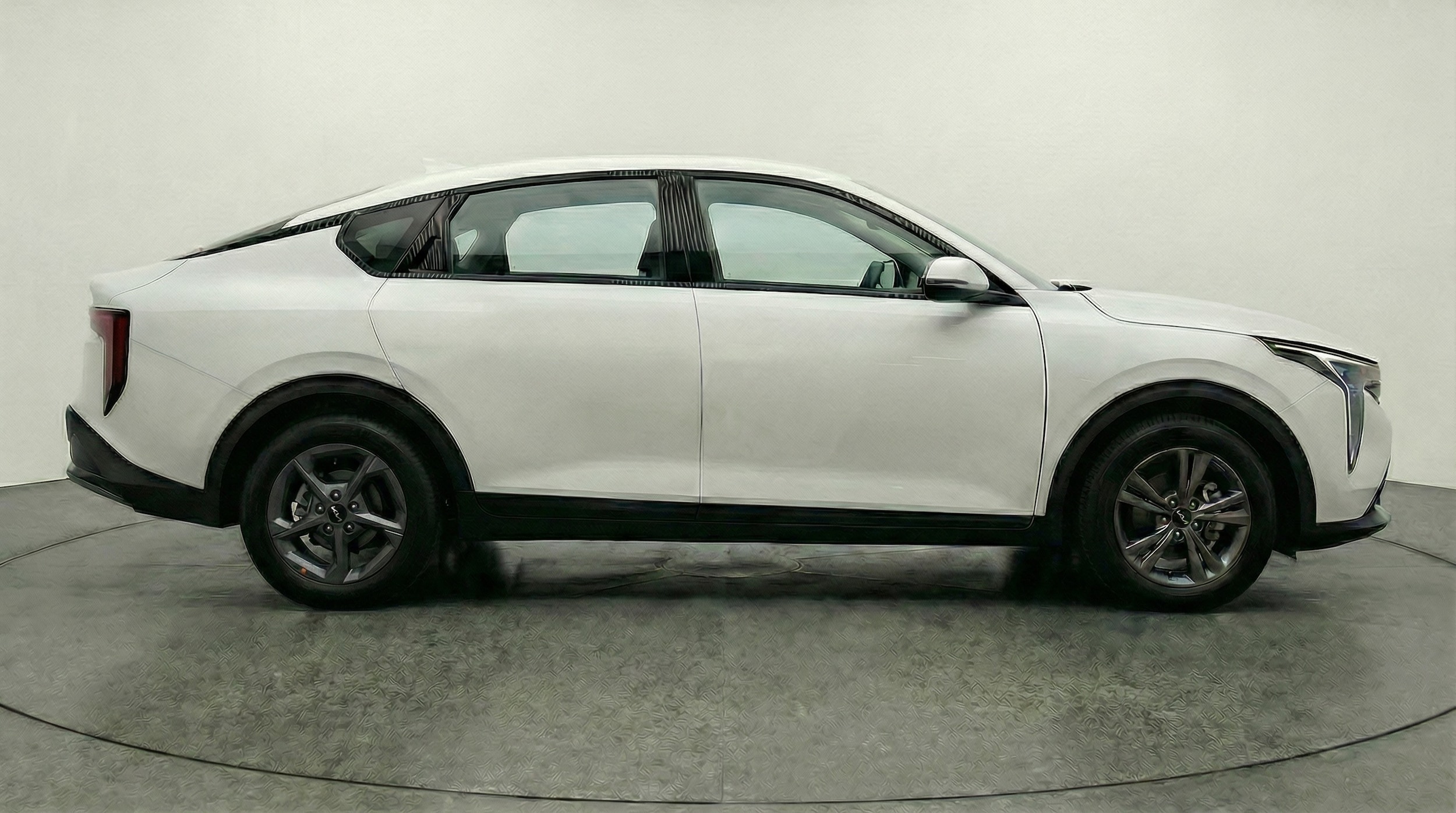 Thumbnail: 2025 Kia K4 - 8