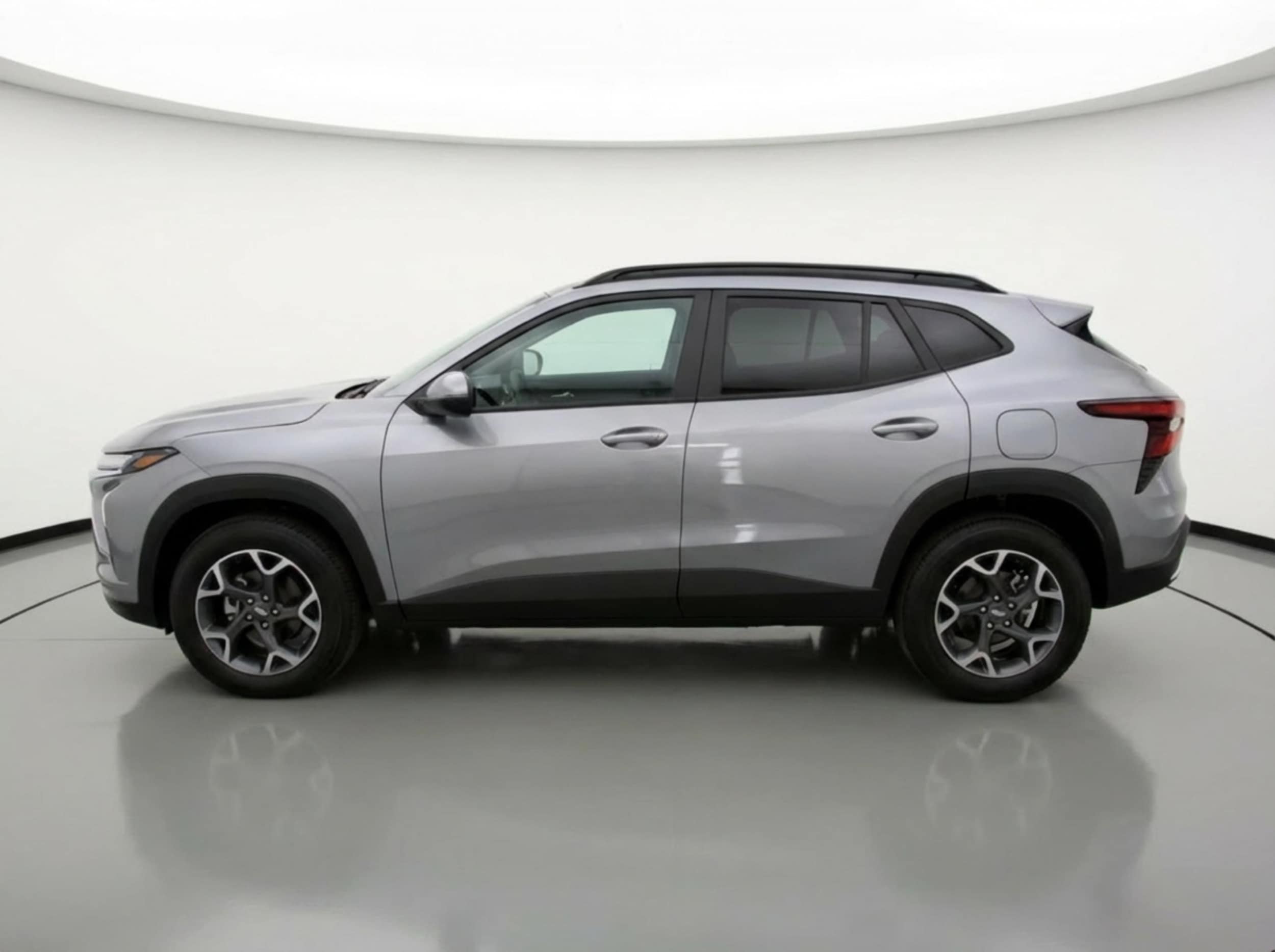 Thumbnail: 2025 Chevrolet Trax - 4