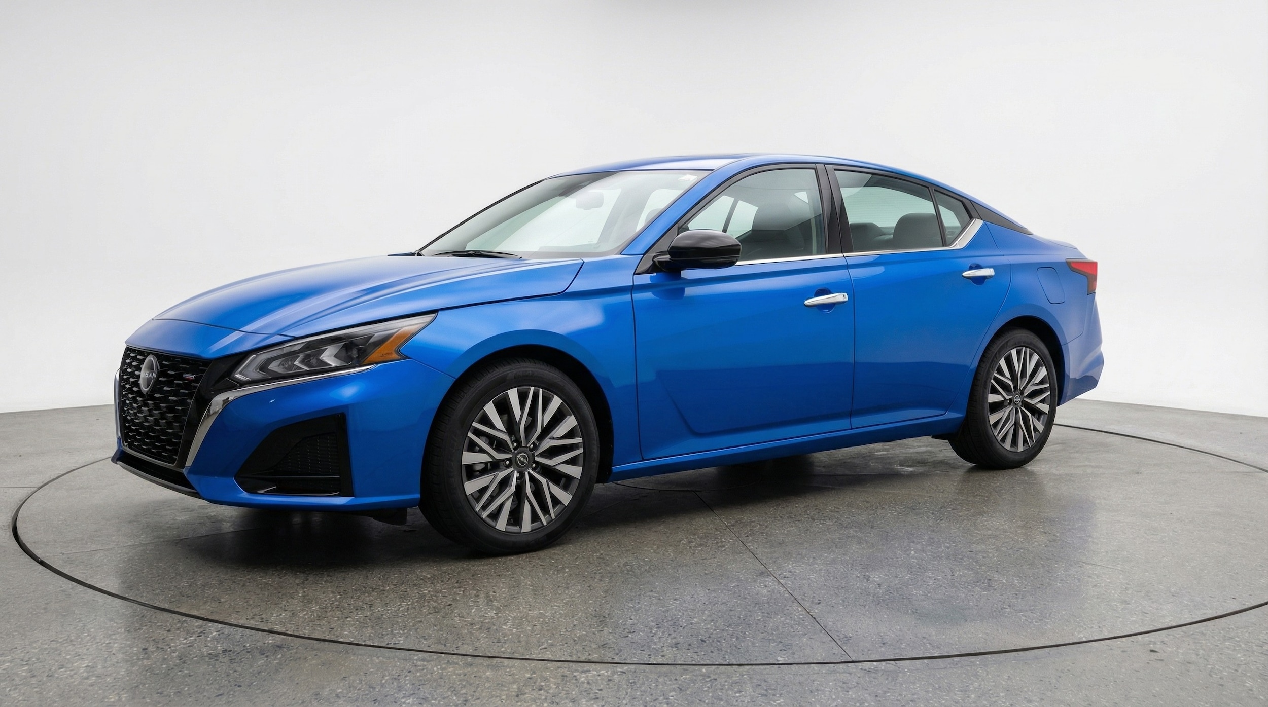 Thumbnail: 2025 Nissan Altima - 3