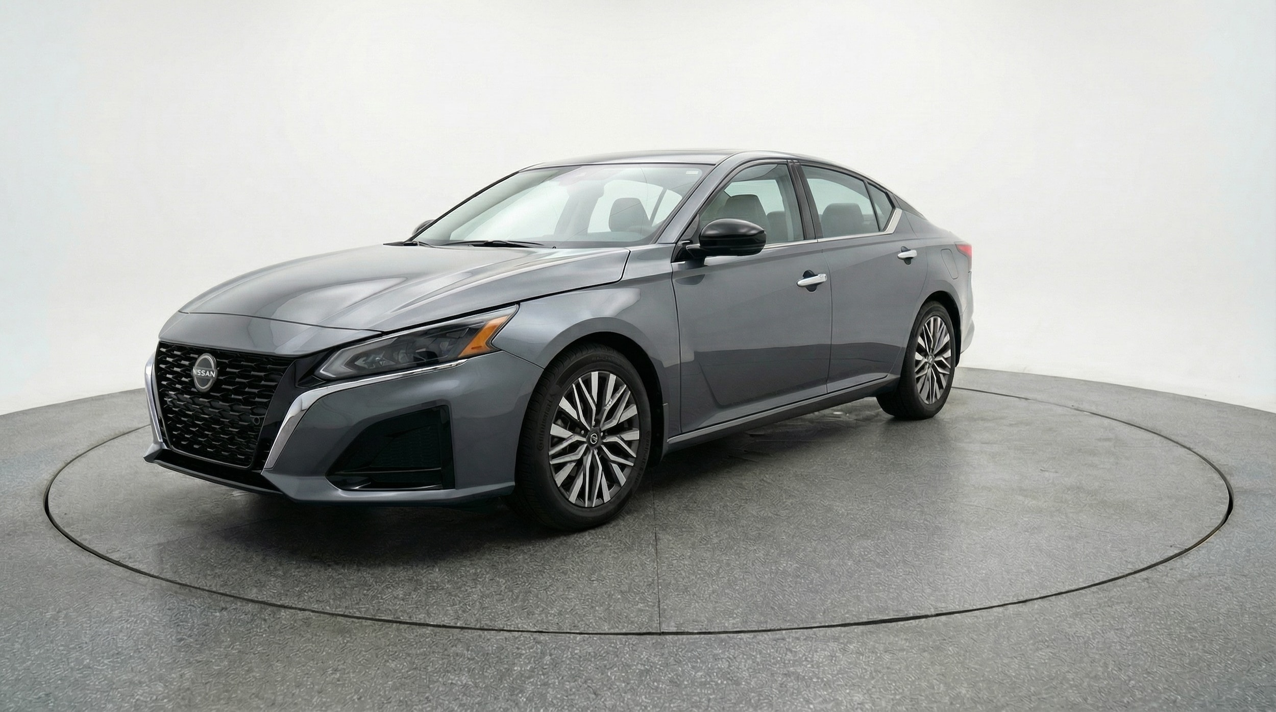 Thumbnail: 2025 Nissan Altima - 3