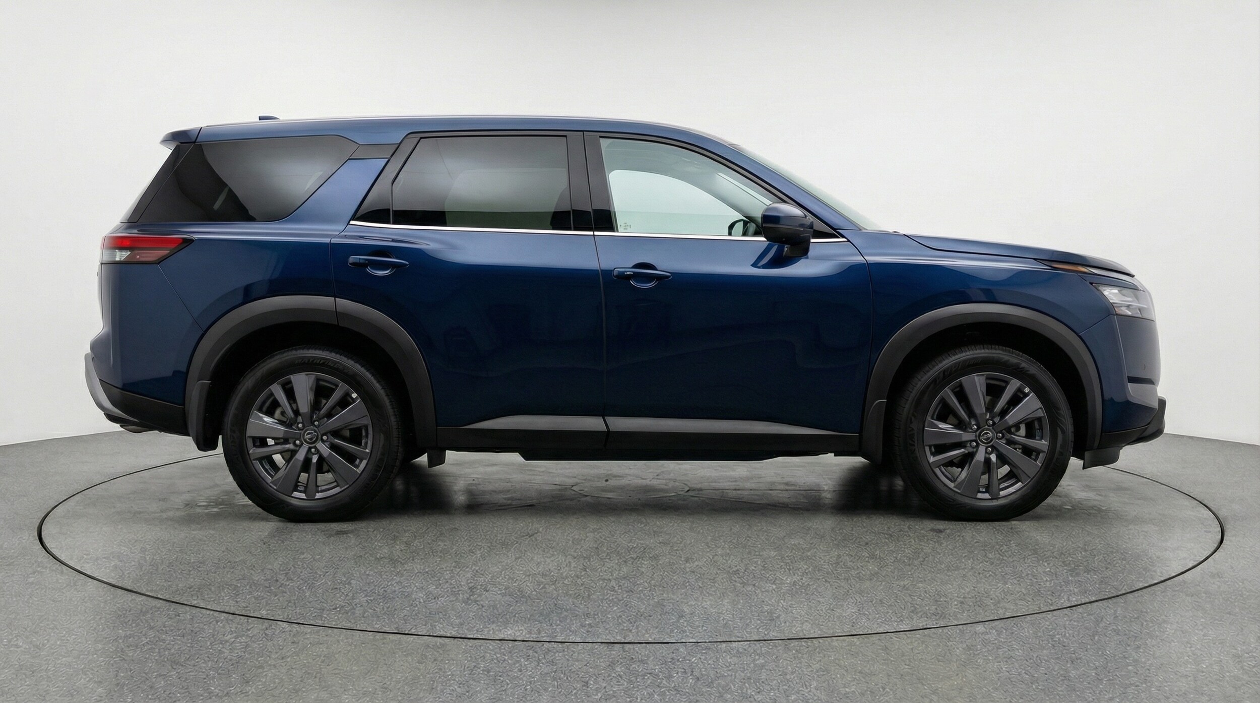 Thumbnail: 2025 Nissan Pathfinder - 8