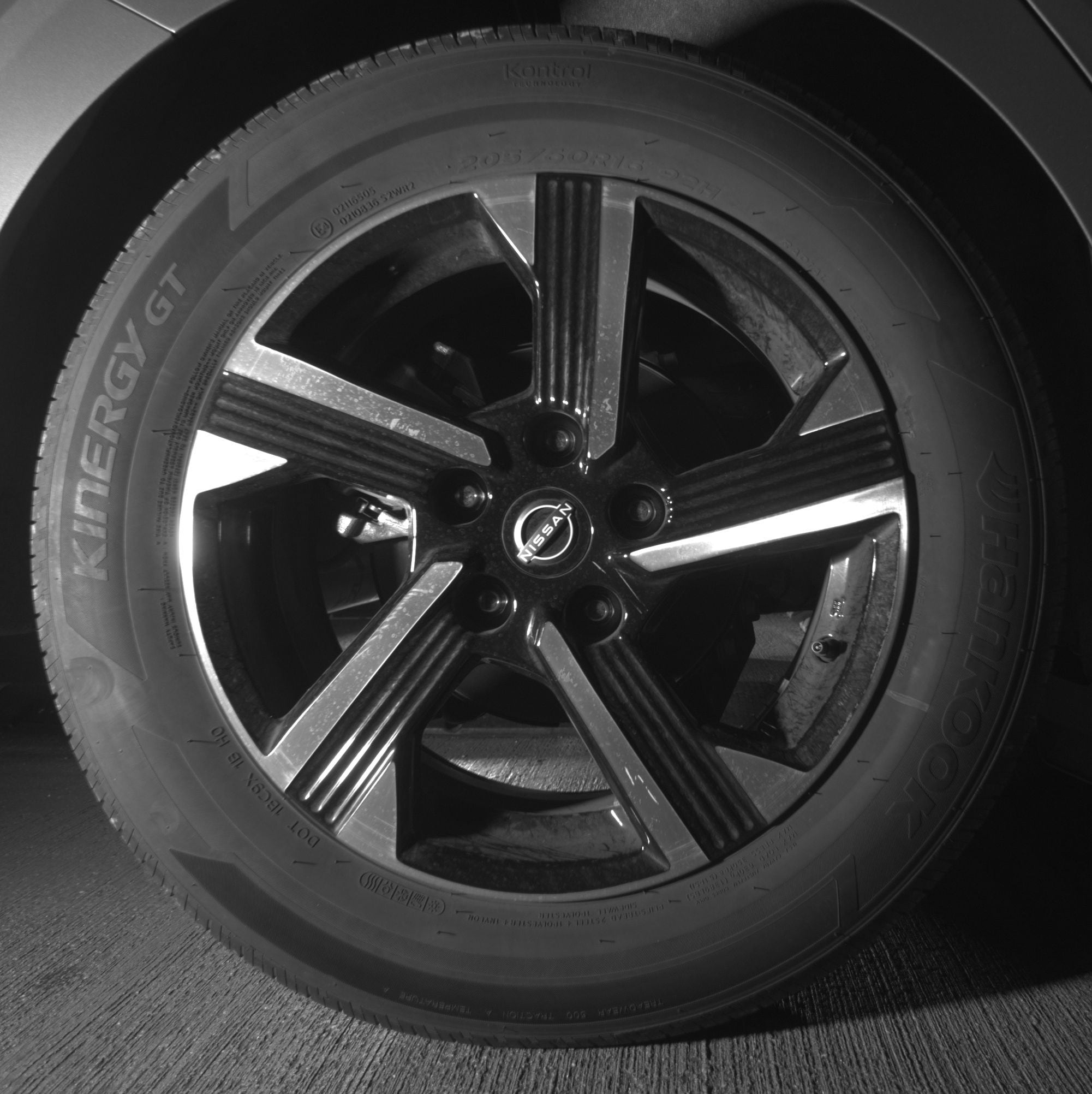 Thumbnail: 2025 Nissan Sentra - 12