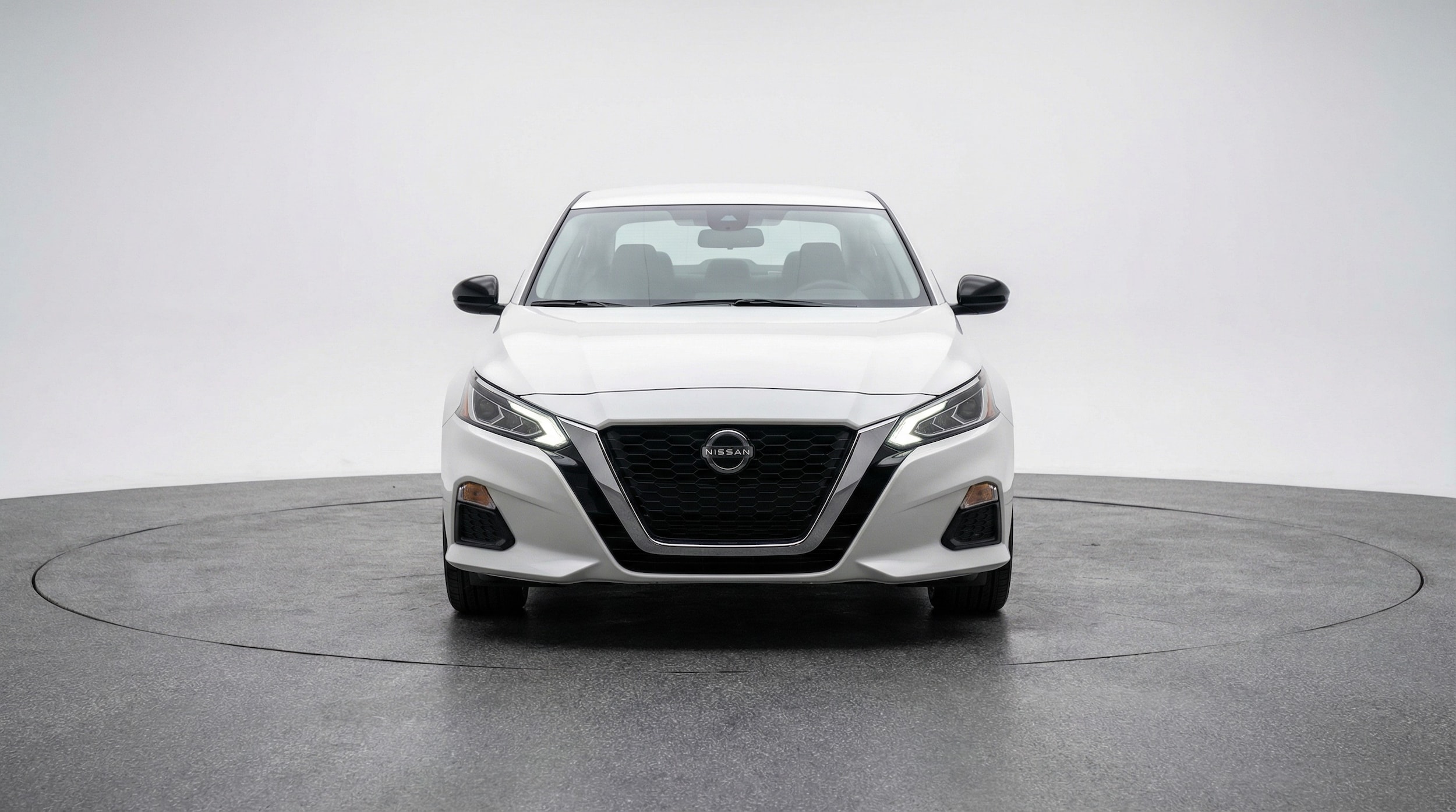 Thumbnail: 2025 Nissan Altima - 2