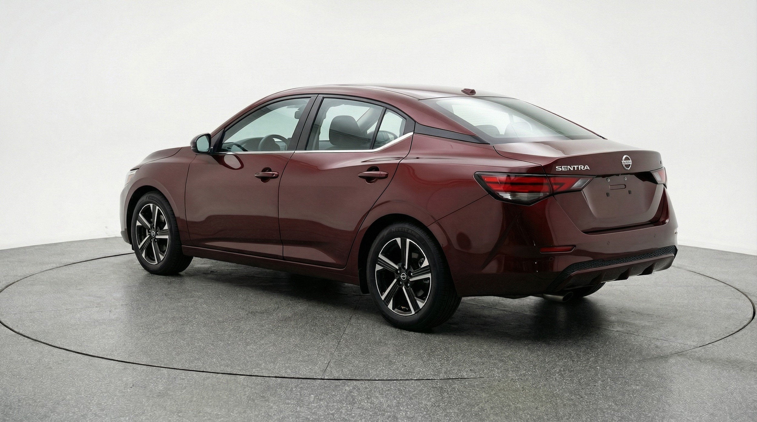 Thumbnail: 2025 Nissan Sentra - 5