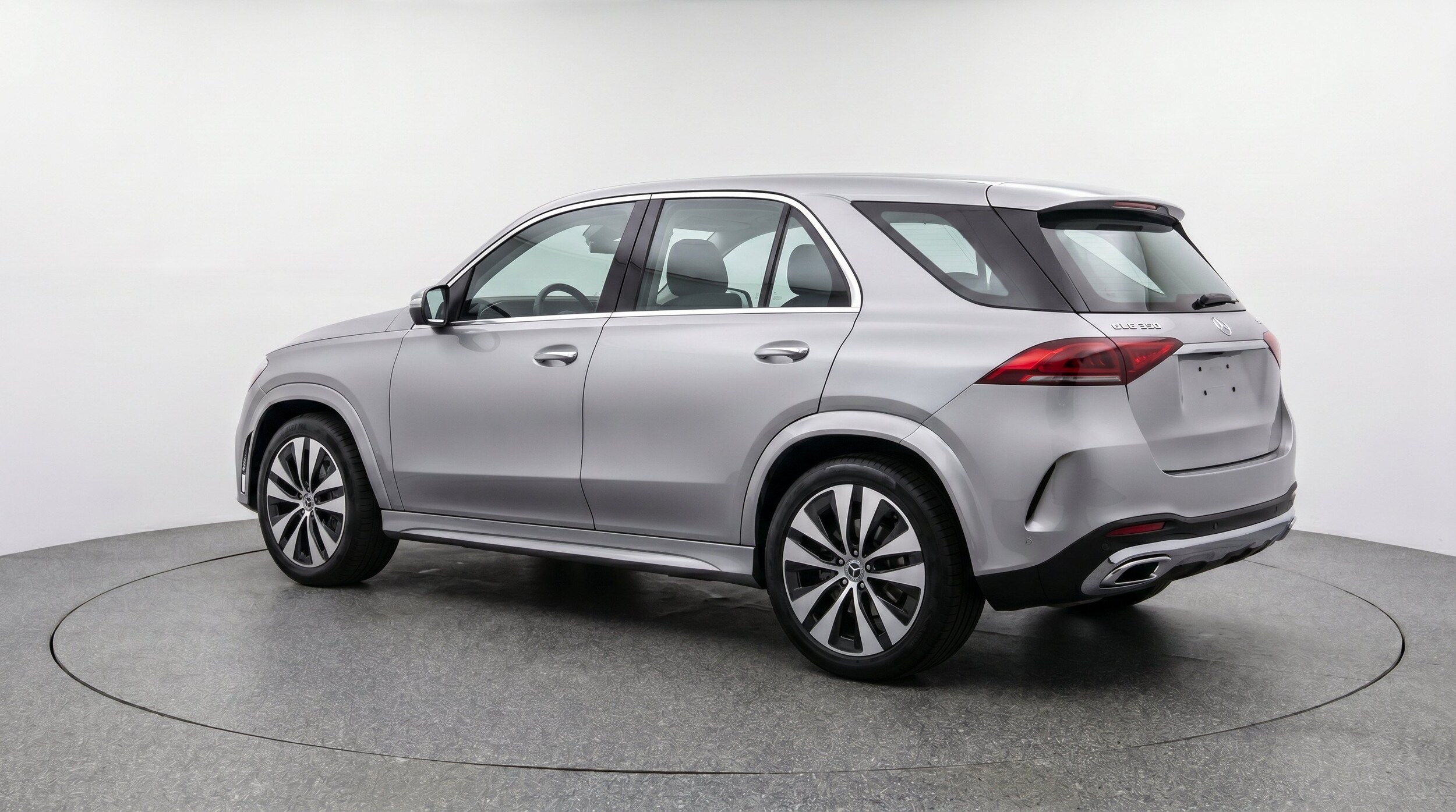 Thumbnail: 2026 Mercedes-Benz GLE - 6