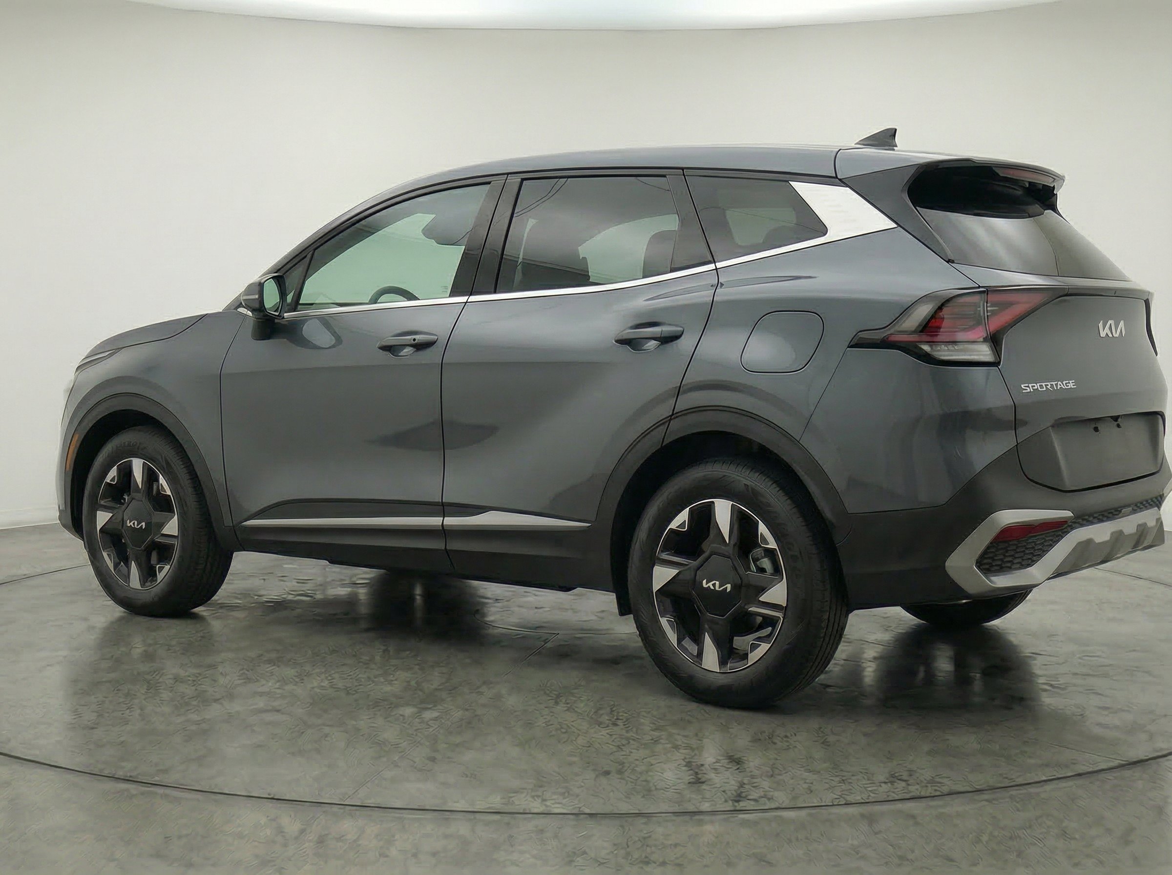 Thumbnail: 2026 Kia Sportage - 6