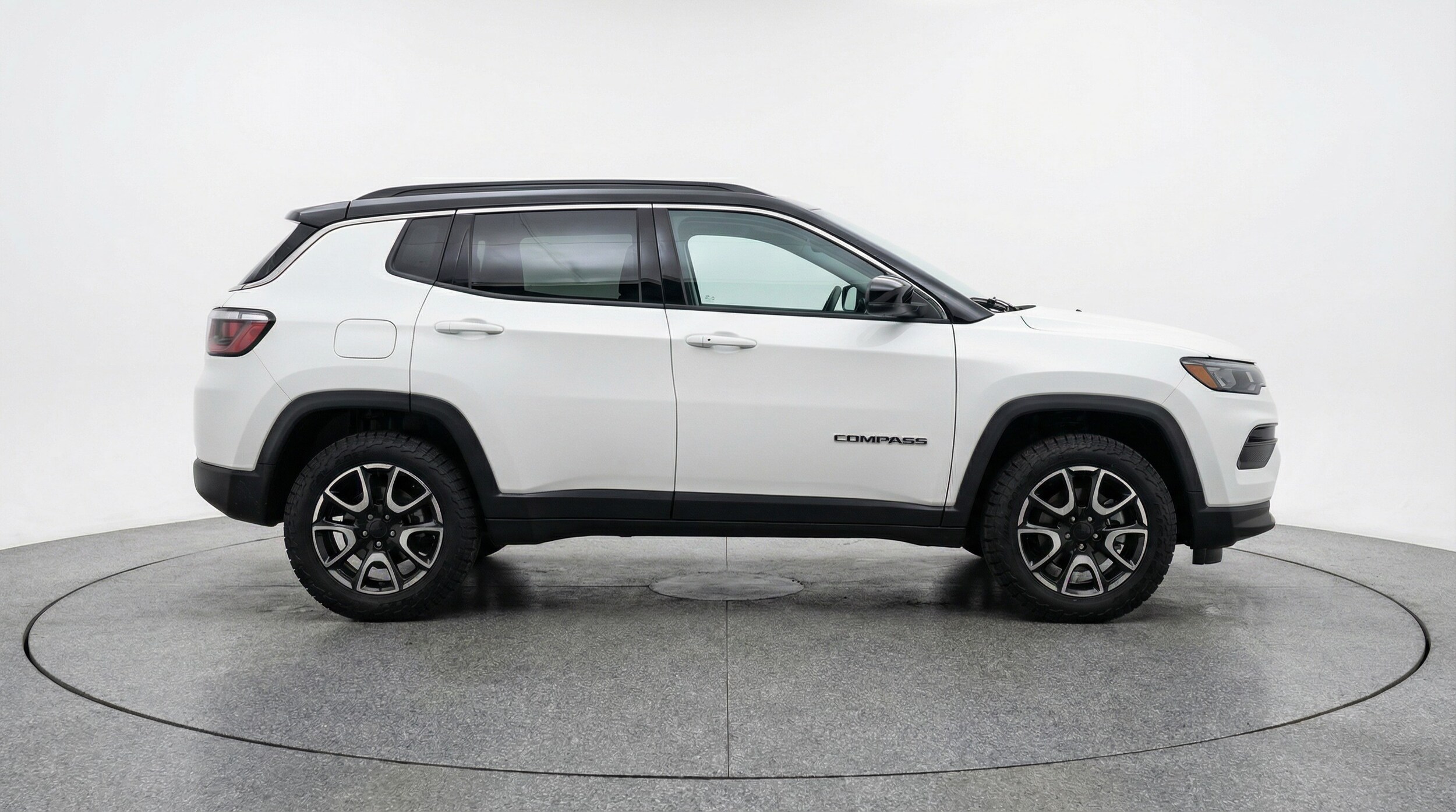 Thumbnail: 2025 Jeep Compass - 8