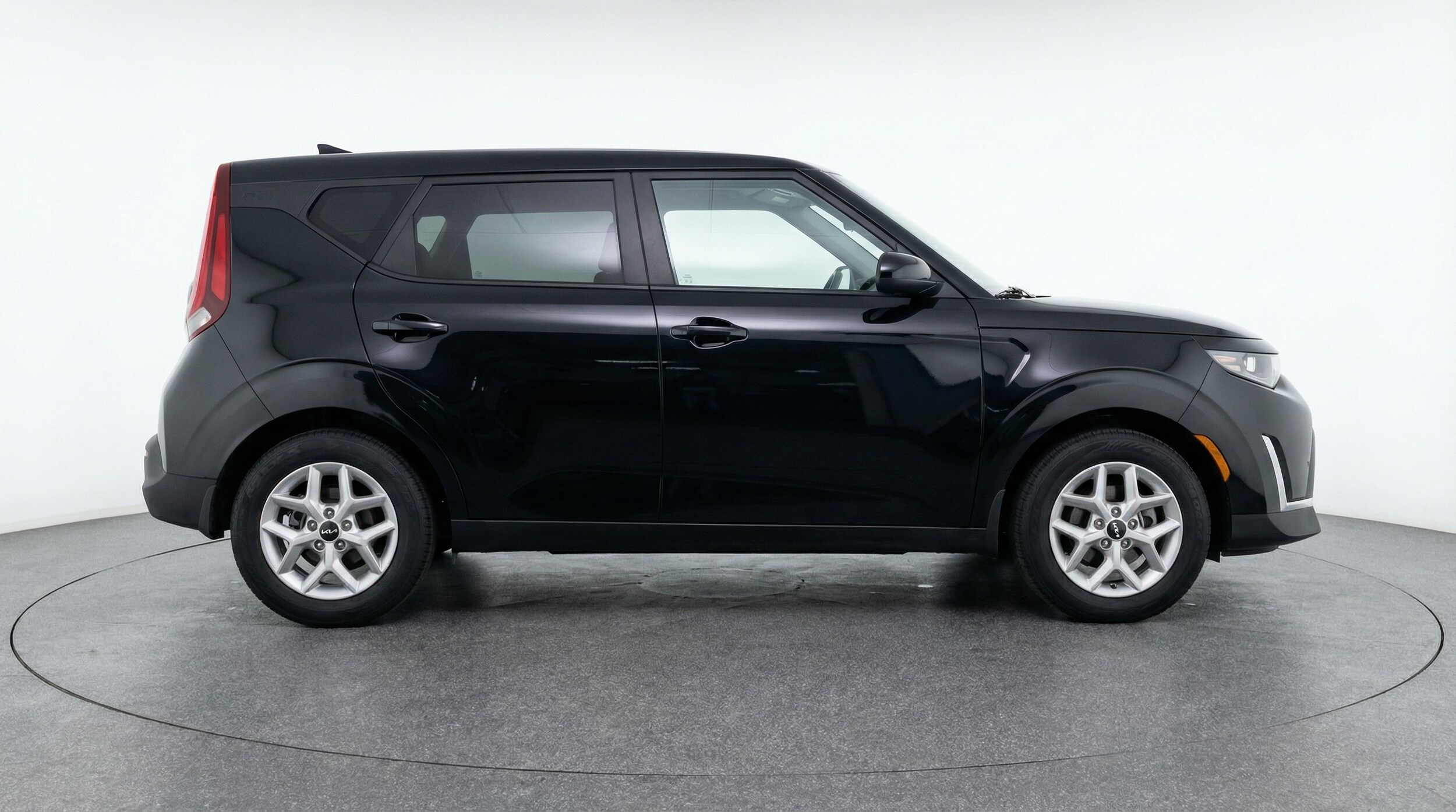 Thumbnail: 2025 Kia Soul - 8