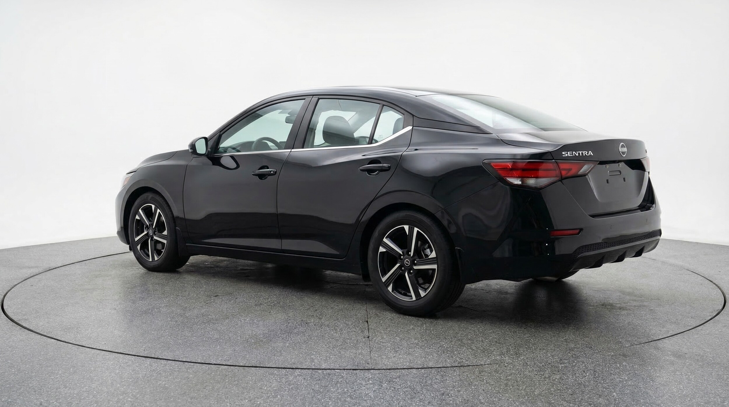 Thumbnail: 2025 Nissan Sentra - 5