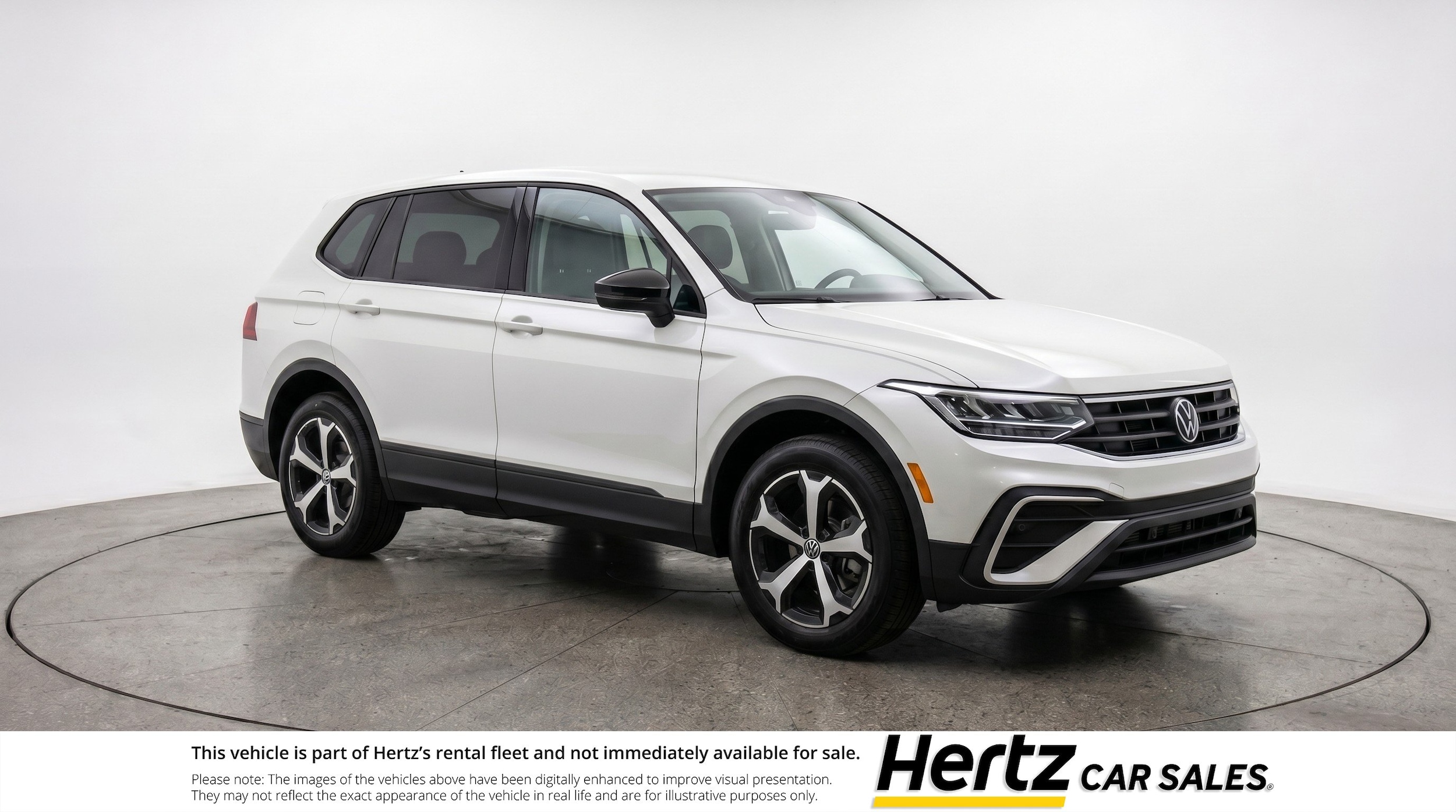 Thumbnail: 2026 Volkswagen Tiguan - 1