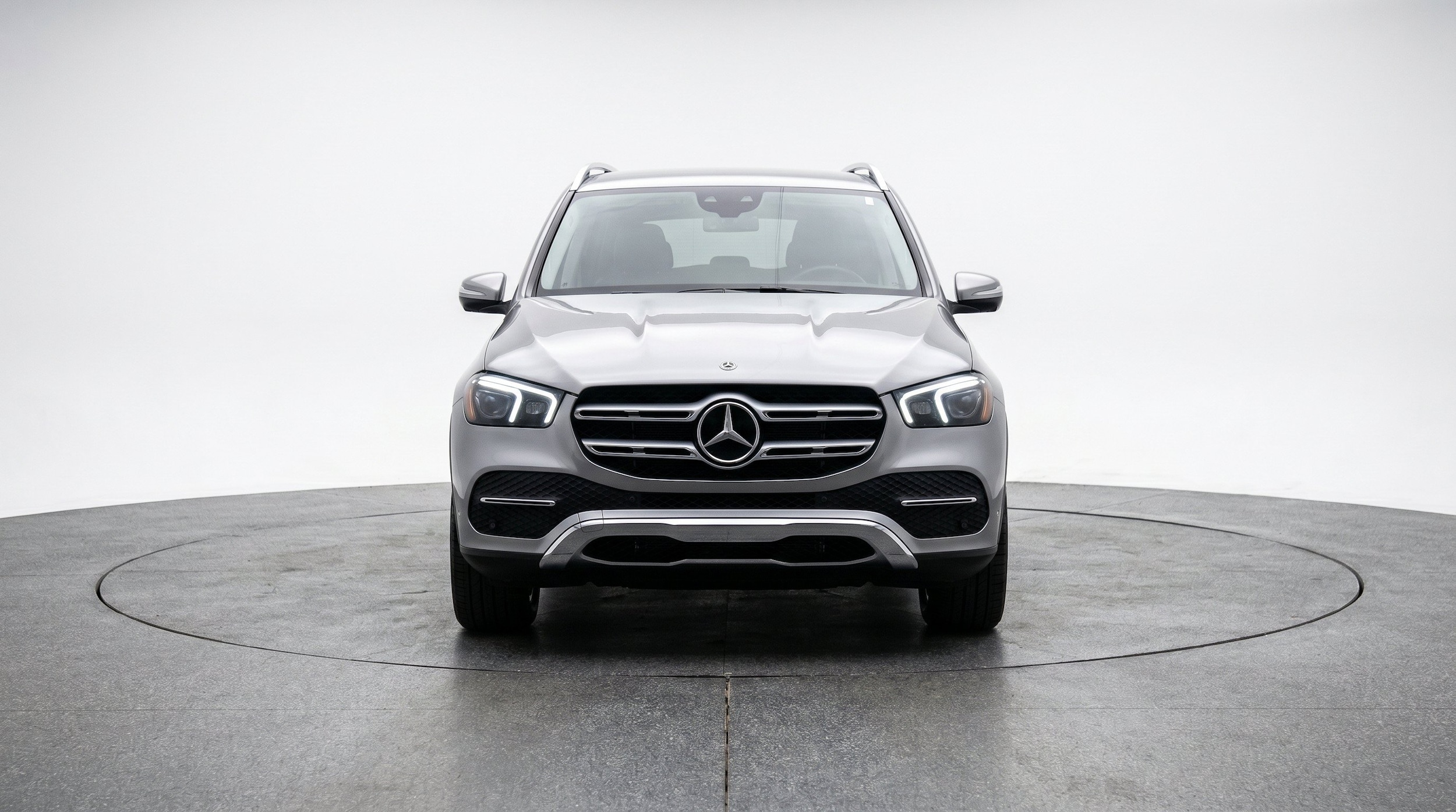 Thumbnail: 2026 Mercedes-Benz GLE - 2