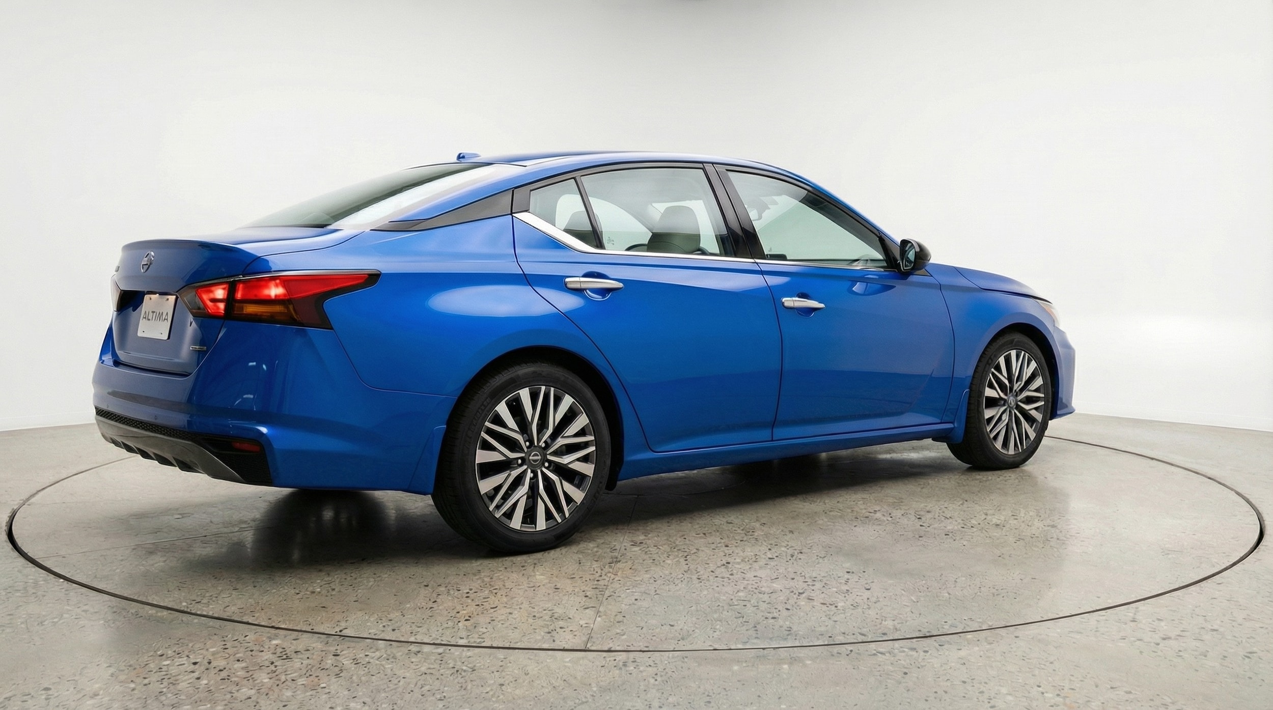 Thumbnail: 2025 Nissan Altima - 7