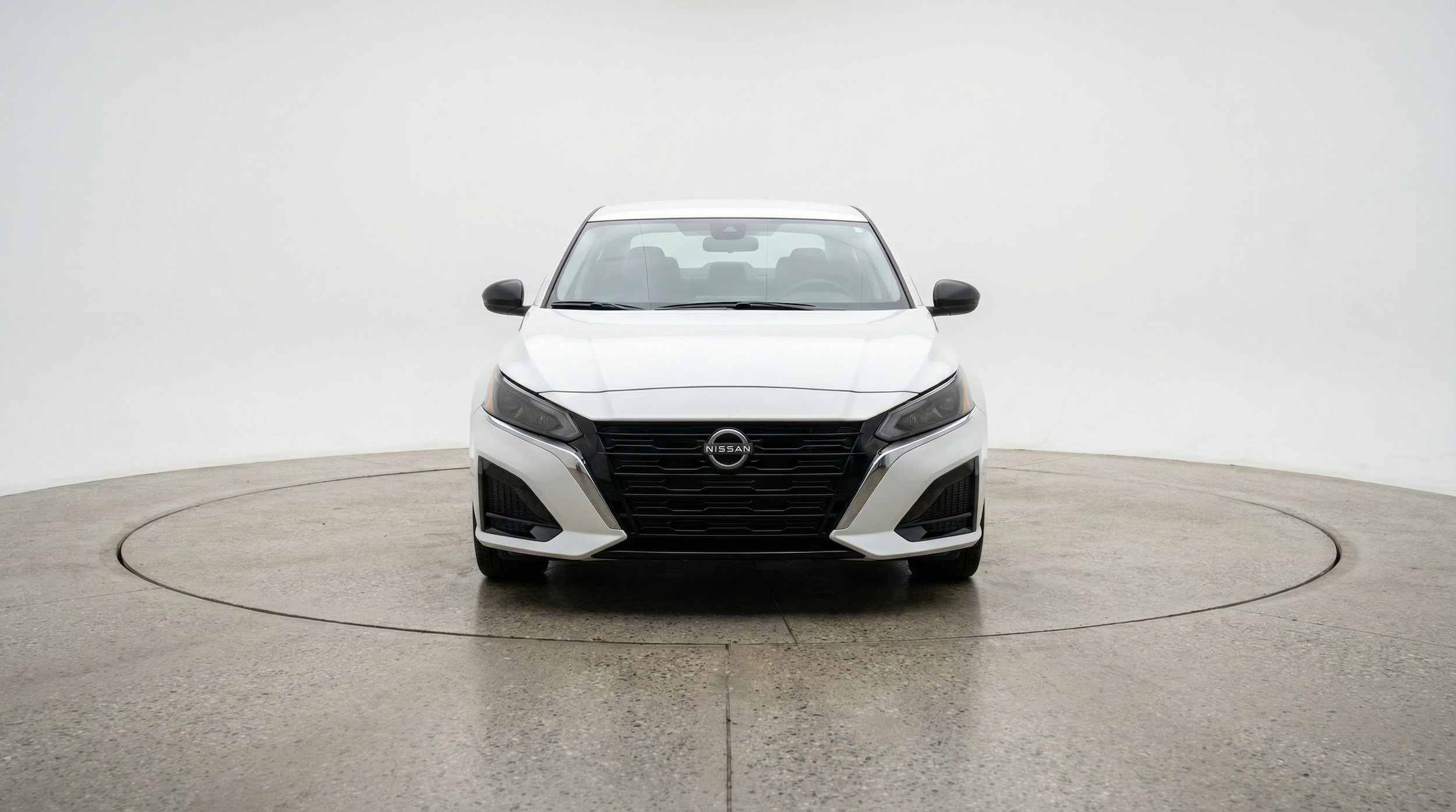 Thumbnail: 2025 Nissan Altima - 2