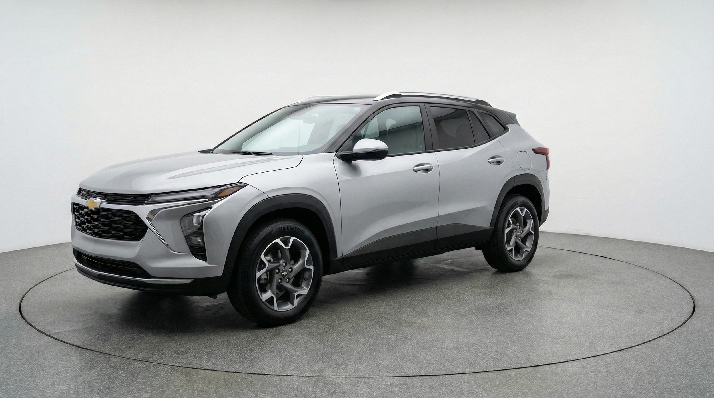 Thumbnail: 2025 Chevrolet Trax - 3