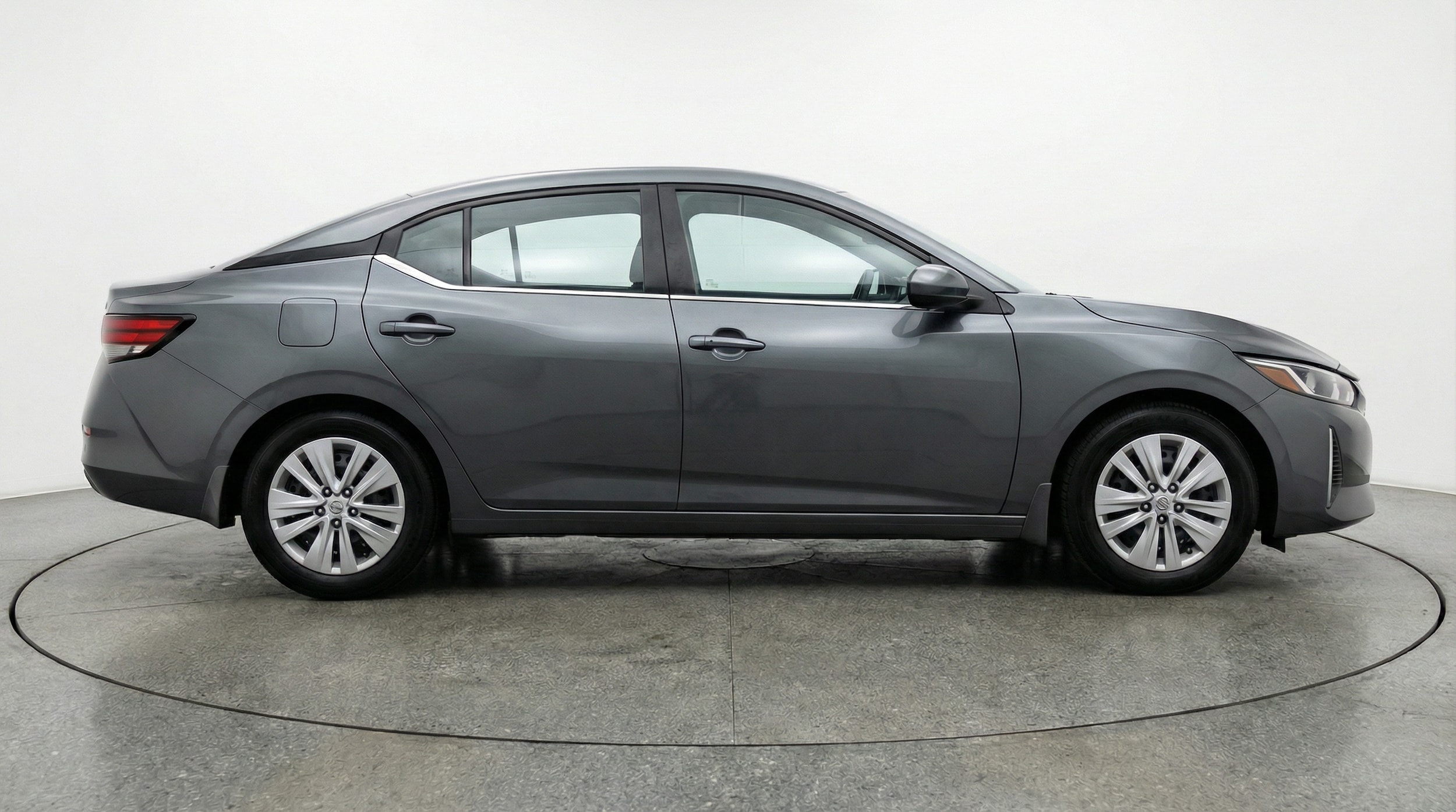 Thumbnail: 2025 Nissan Sentra - 8