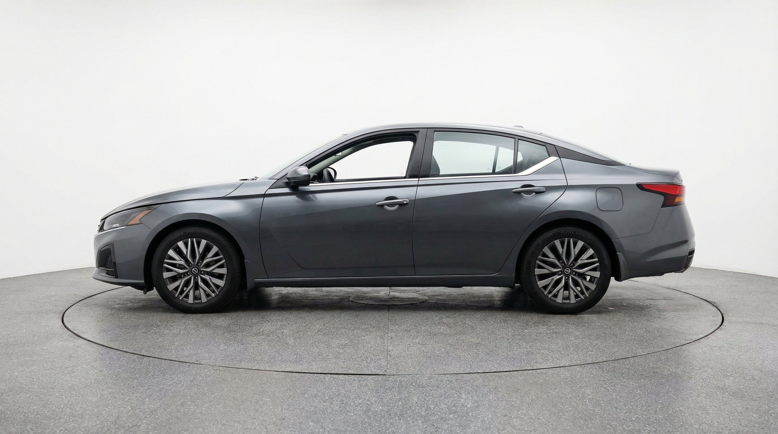 Thumbnail: 2026 Nissan Altima - 5
