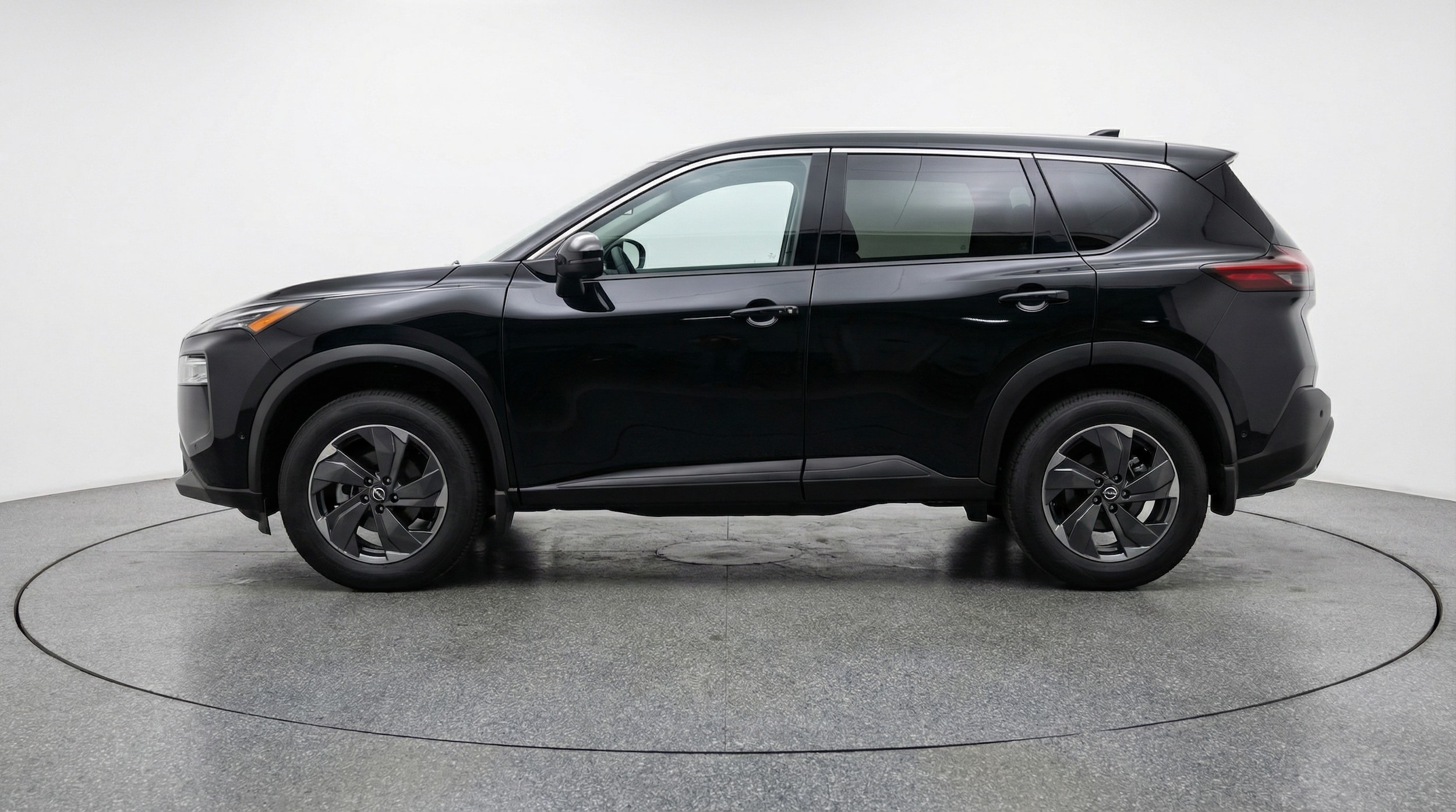 Thumbnail: 2025 Nissan Rogue - 4