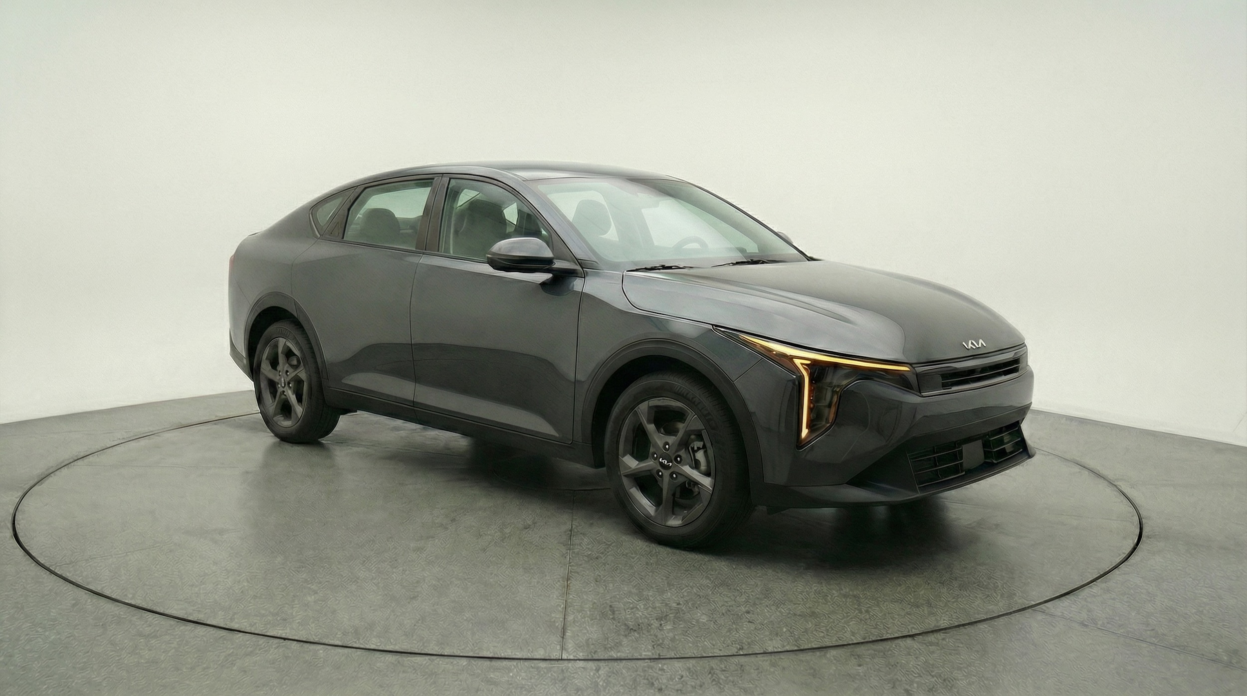 Thumbnail: 2025 Kia K4 - 1