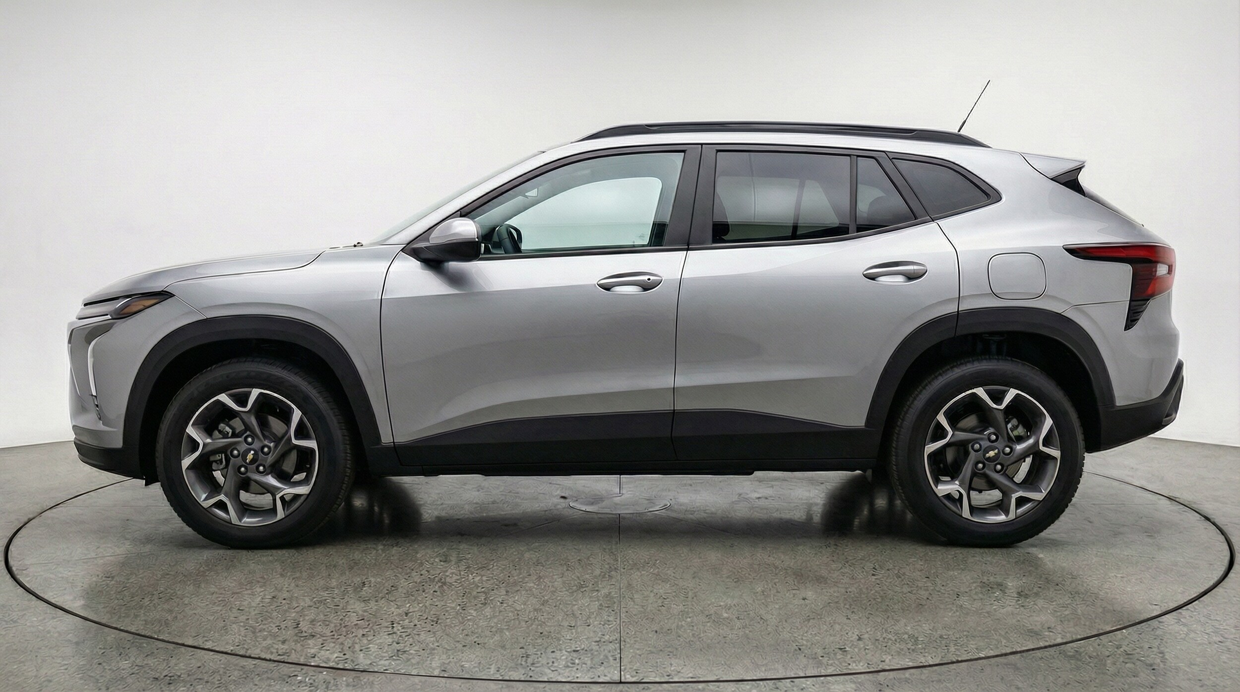 Thumbnail: 2025 Chevrolet Trax - 4