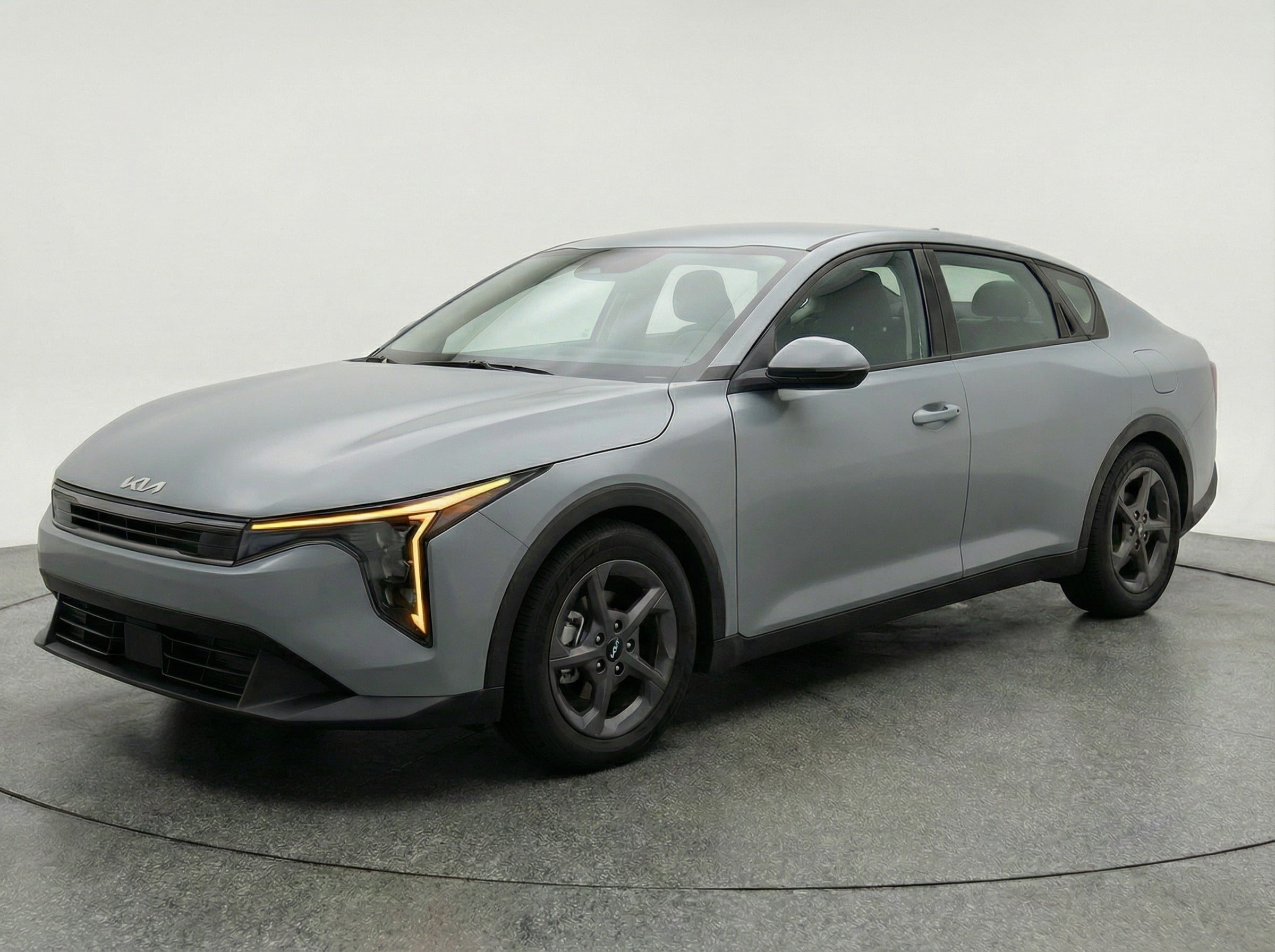 Thumbnail: 2025 Kia K4 - 3