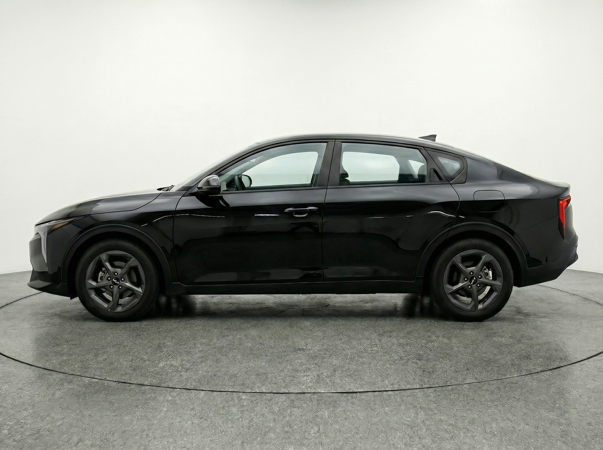Thumbnail: 2025 Kia K4 - 4