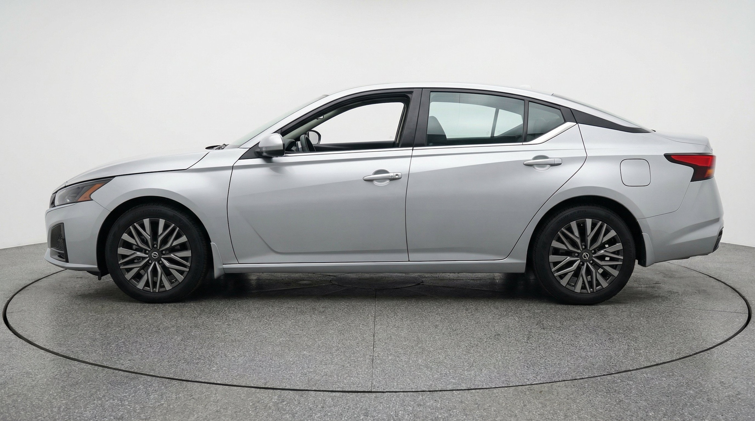 Thumbnail: 2026 Nissan Altima - 5