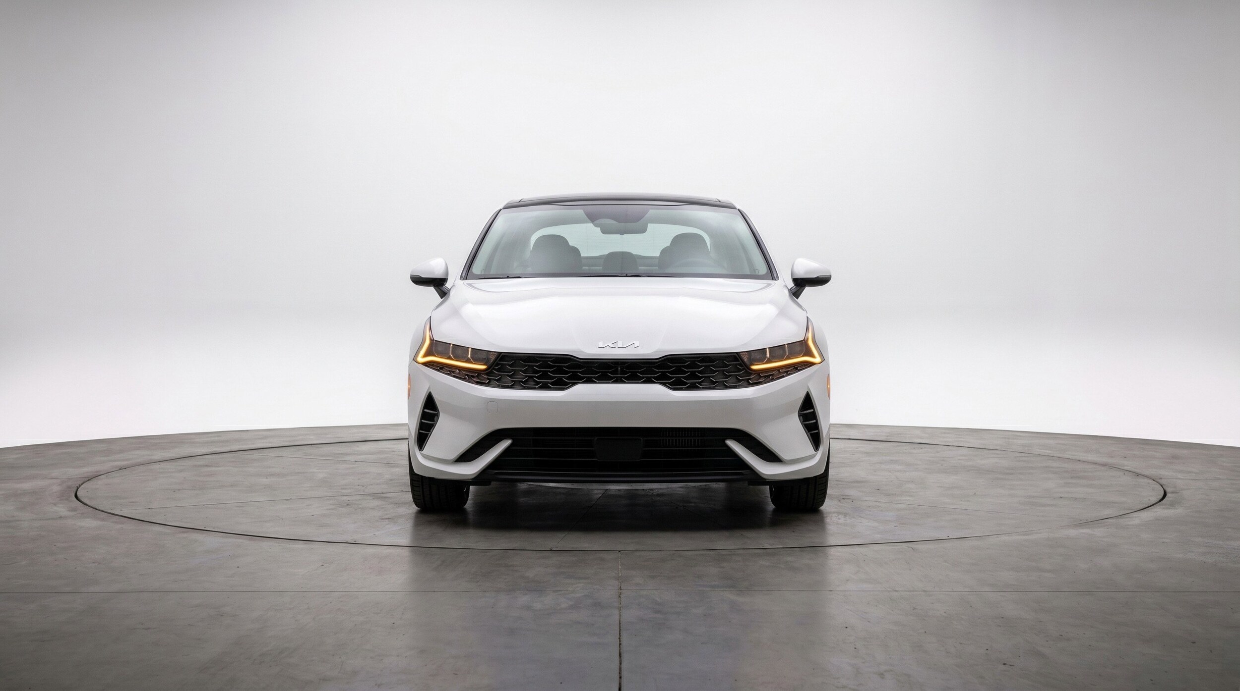Thumbnail: 2025 Kia K4 - 2
