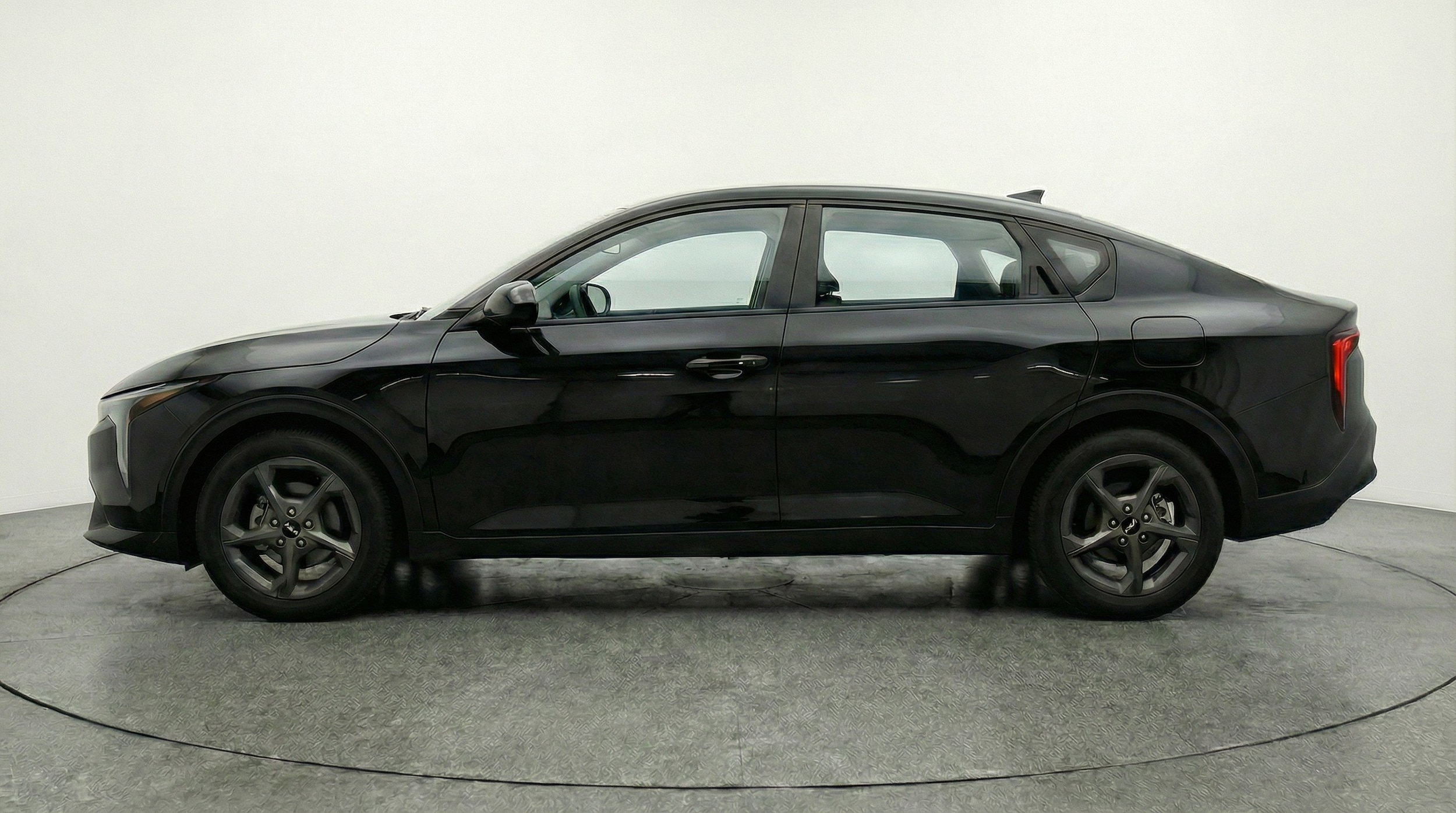 Thumbnail: 2025 Kia K4 - 5