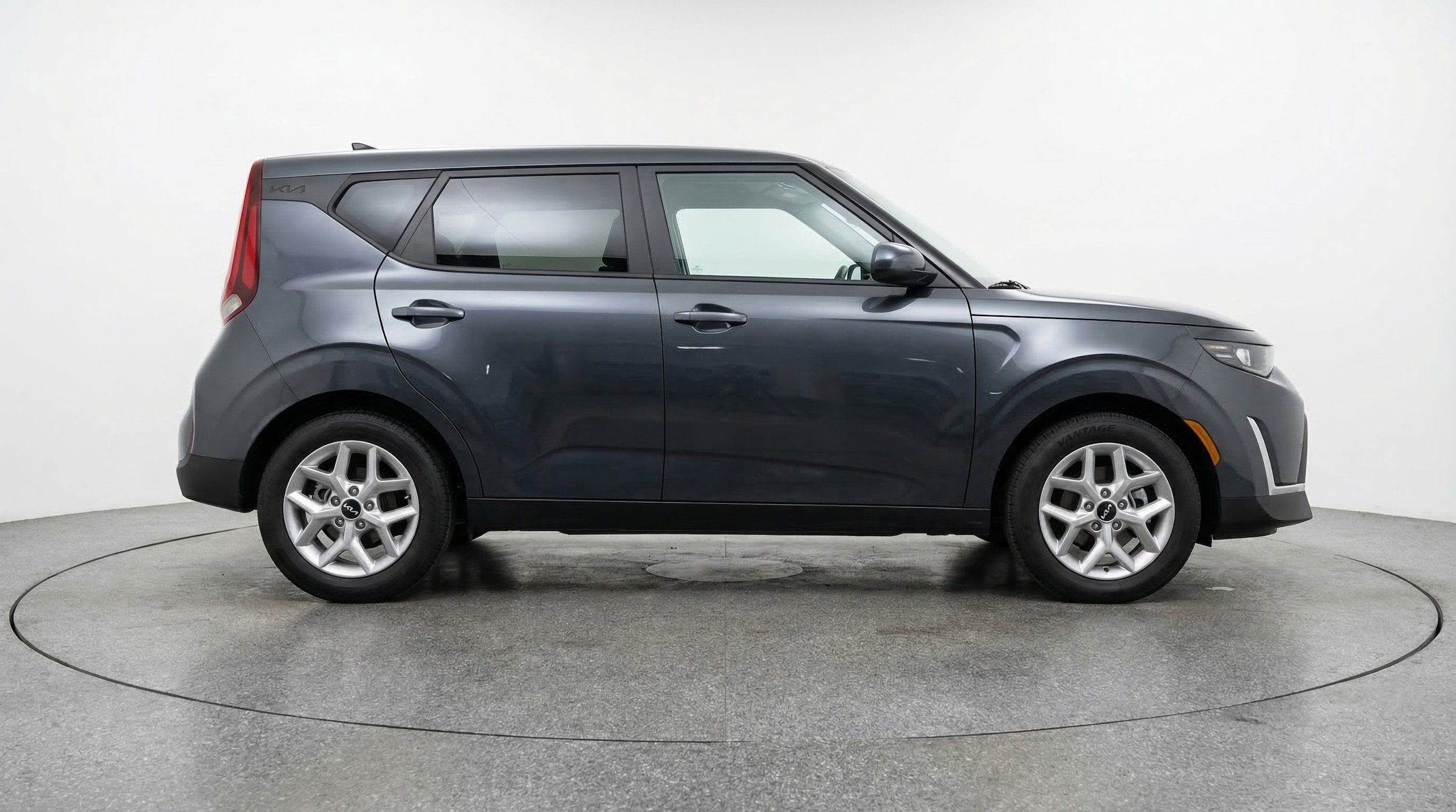 Thumbnail: 2025 Kia Soul - 8