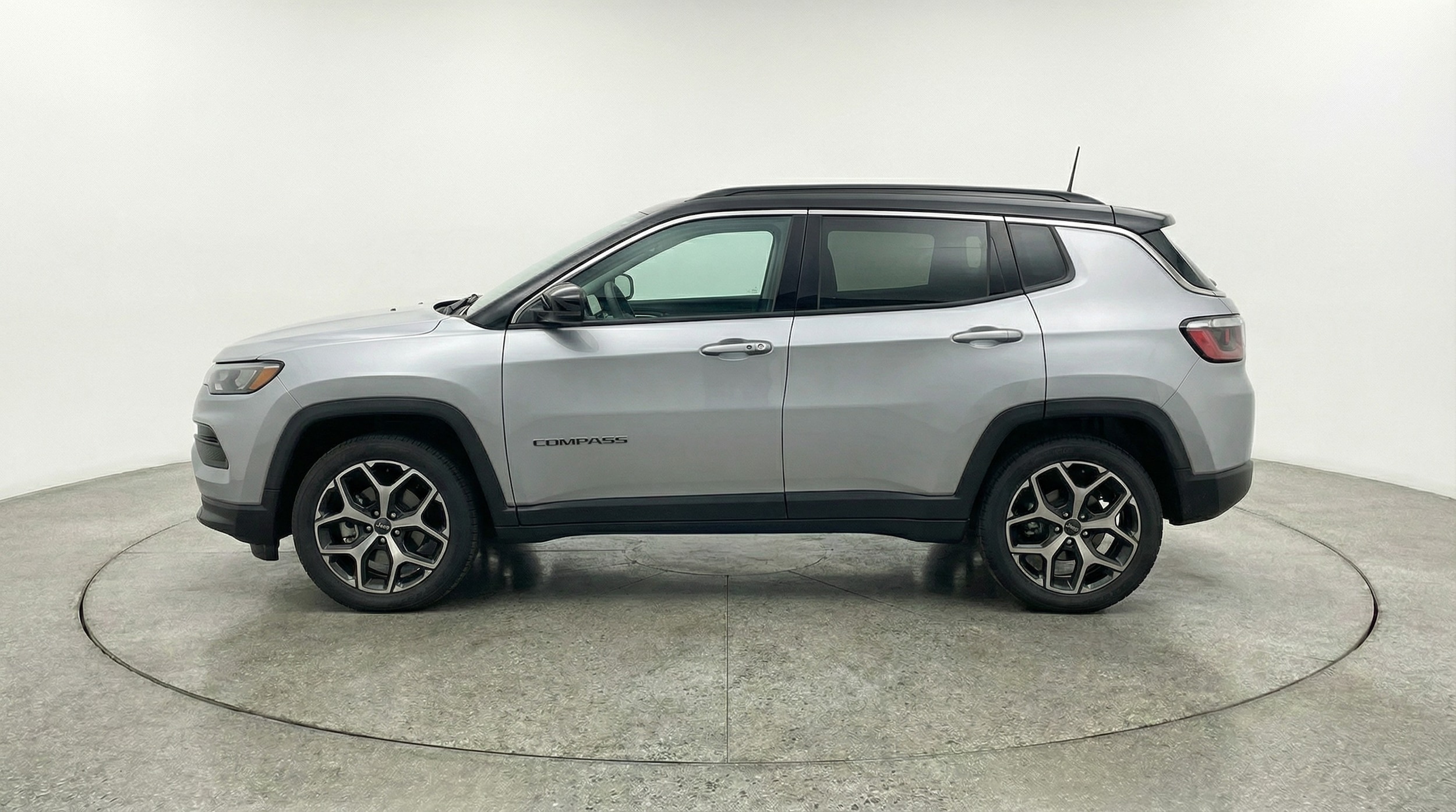 Thumbnail: 2025 Jeep Compass - 4