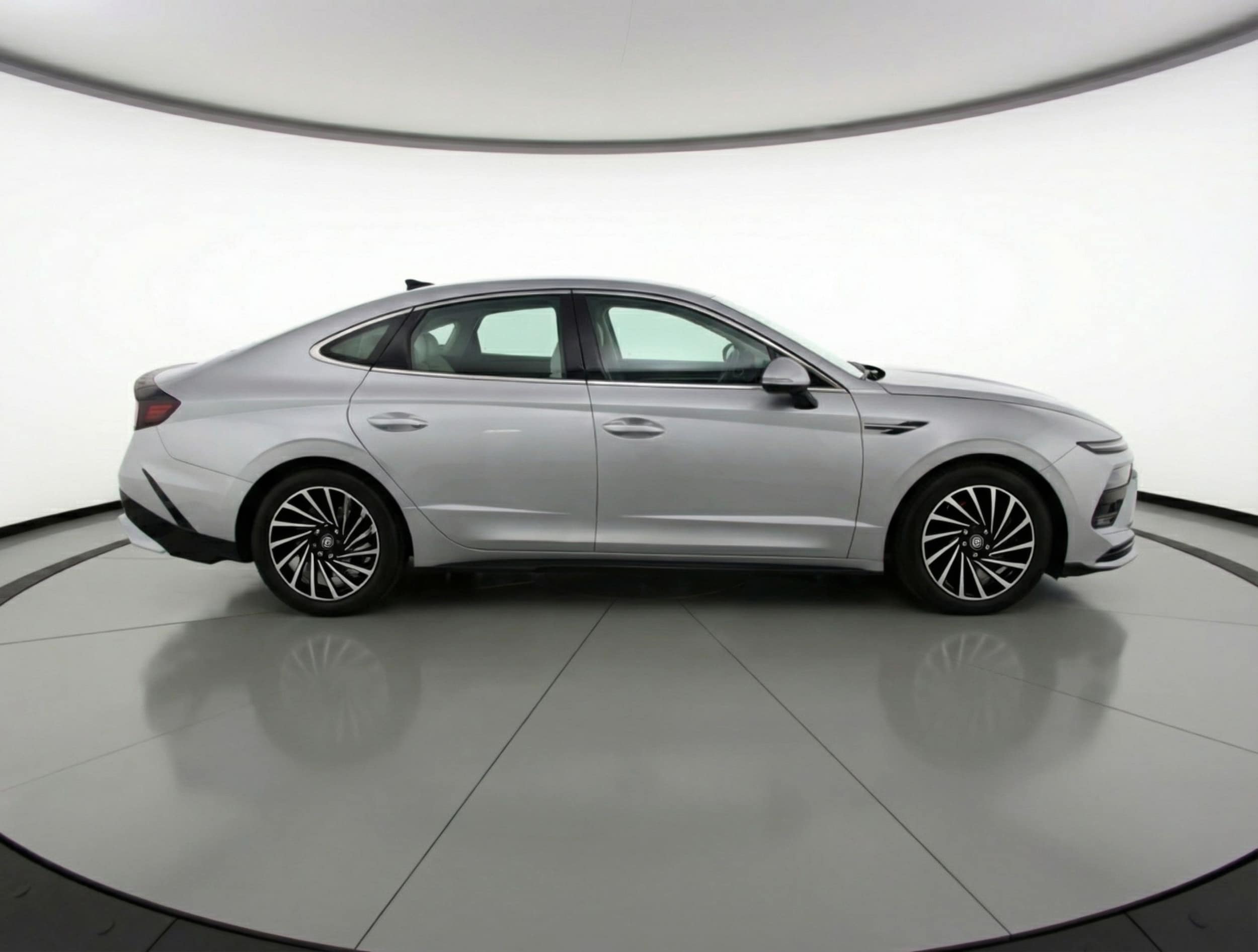 Thumbnail: 2025 Hyundai Sonata - 8