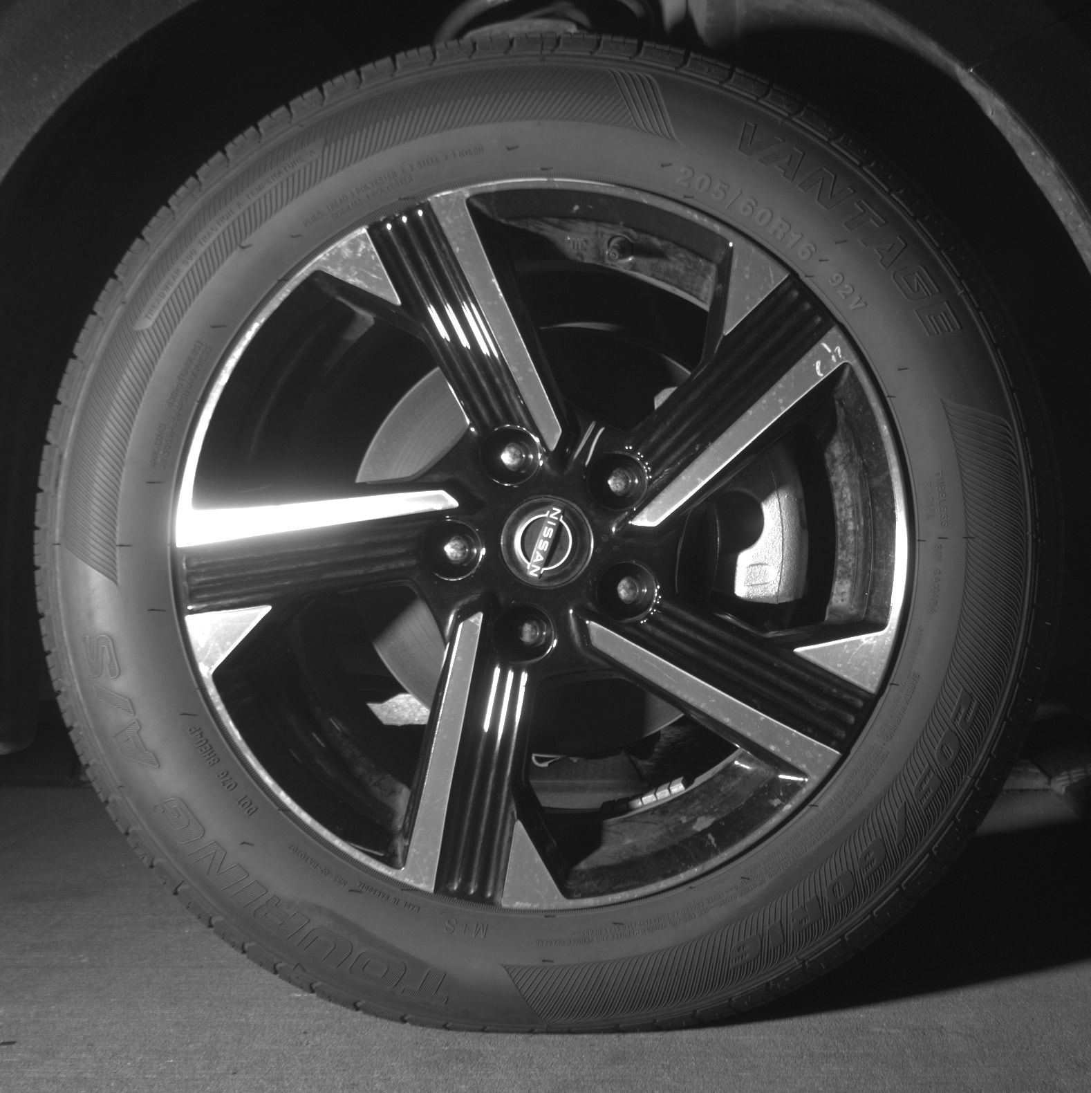 Thumbnail: 2025 Nissan Sentra - 10