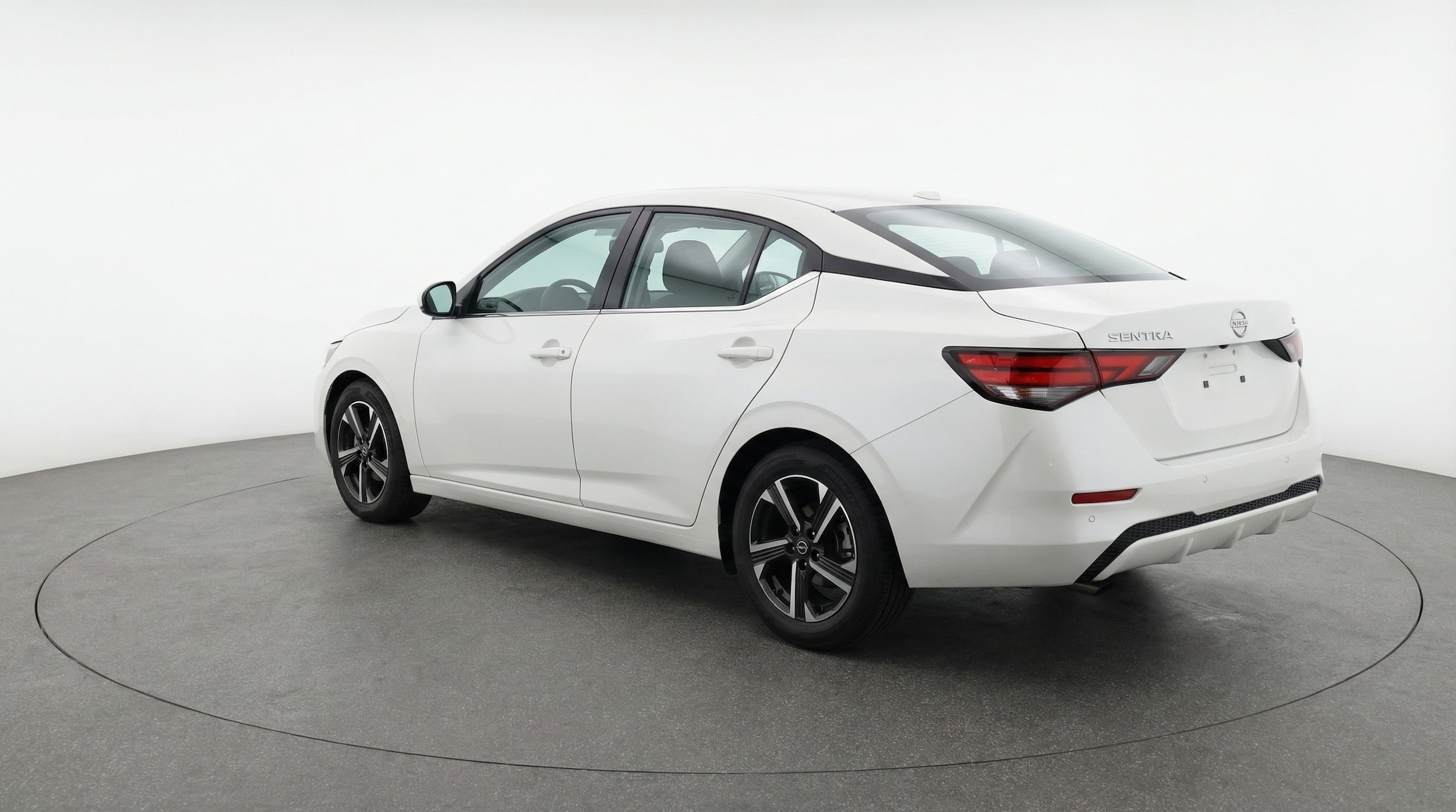 Thumbnail: 2025 Nissan Sentra - 5