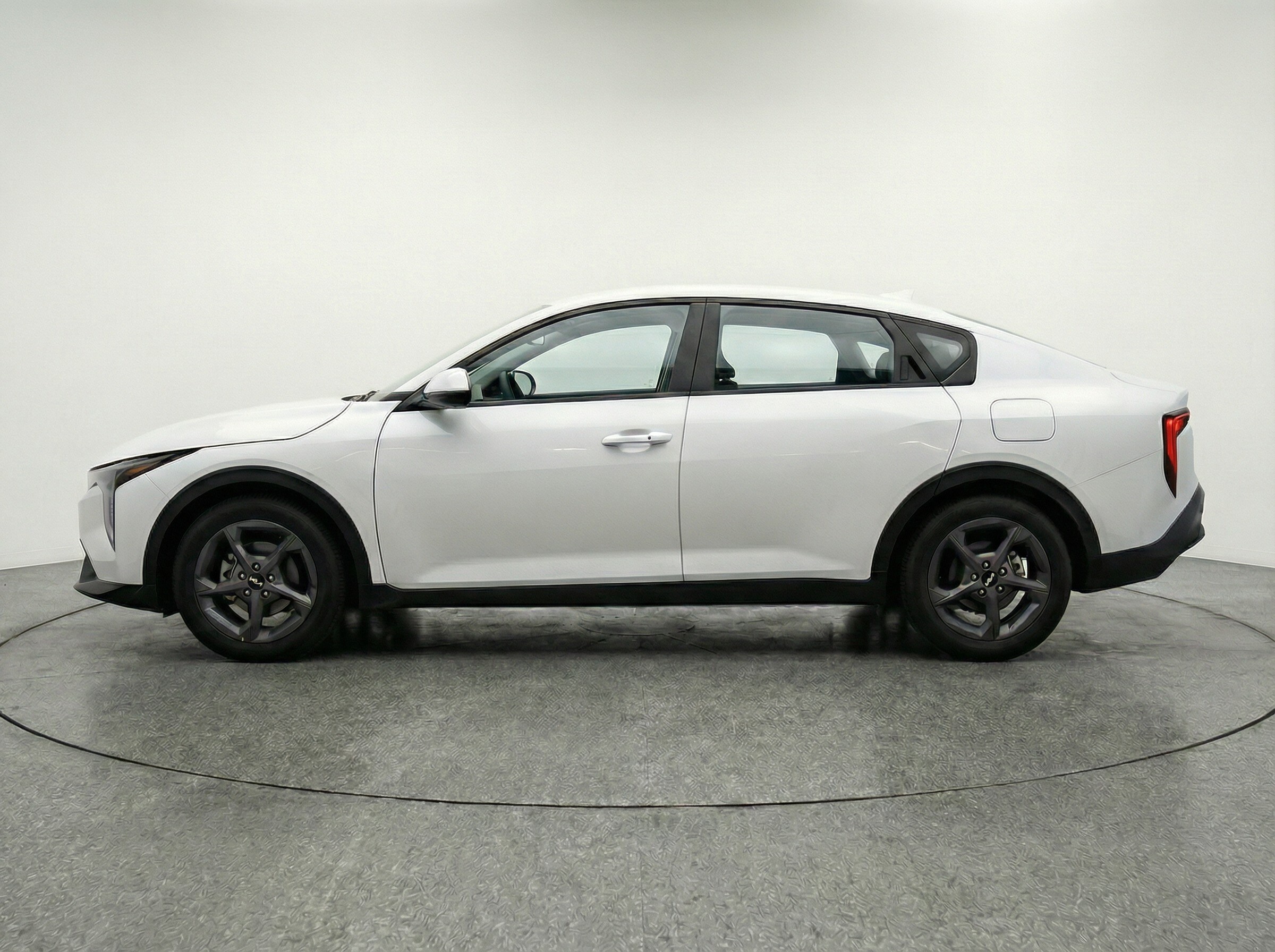 Thumbnail: 2025 Kia K4 - 4