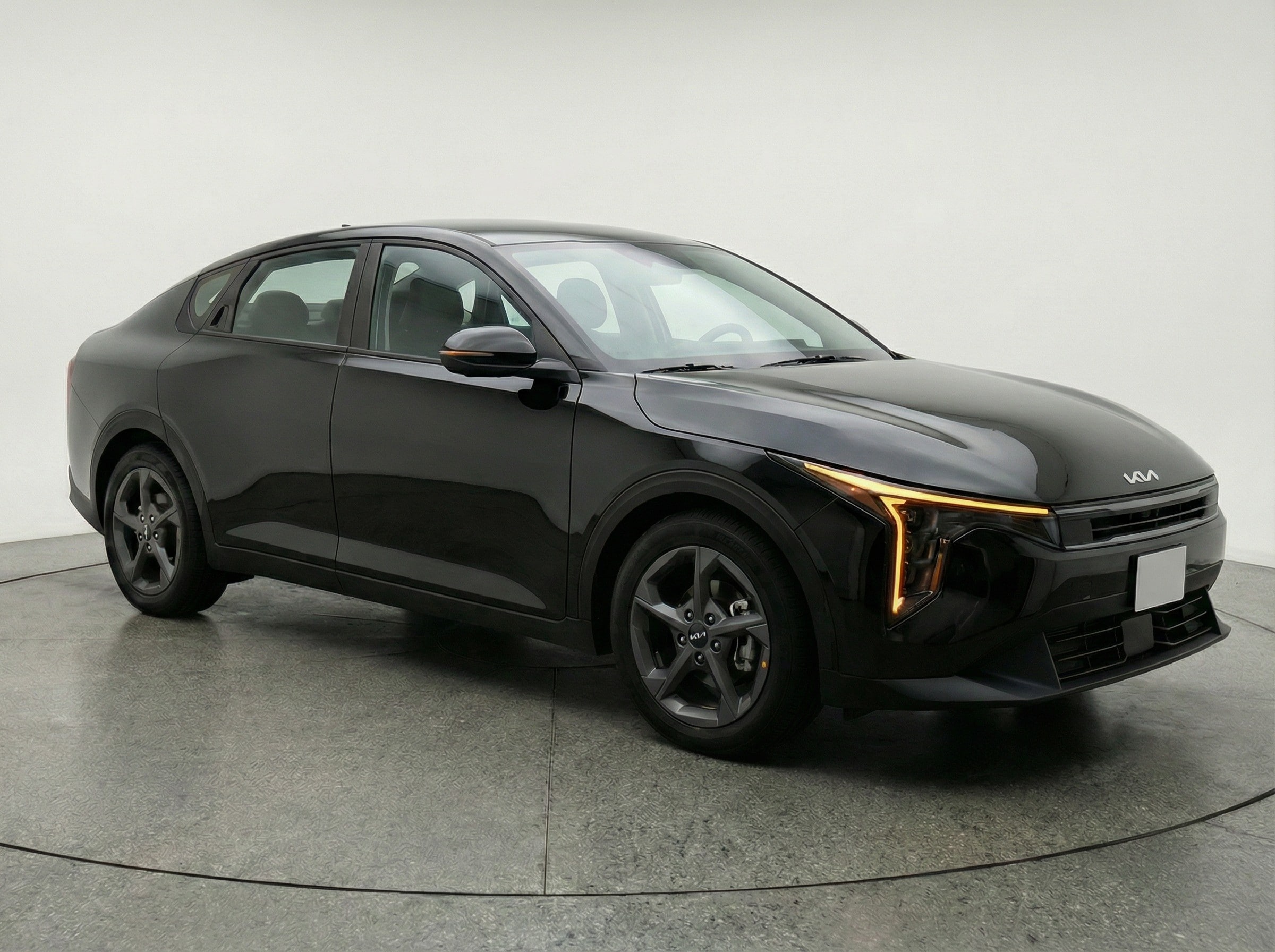 Thumbnail: 2025 Kia K4 - 1
