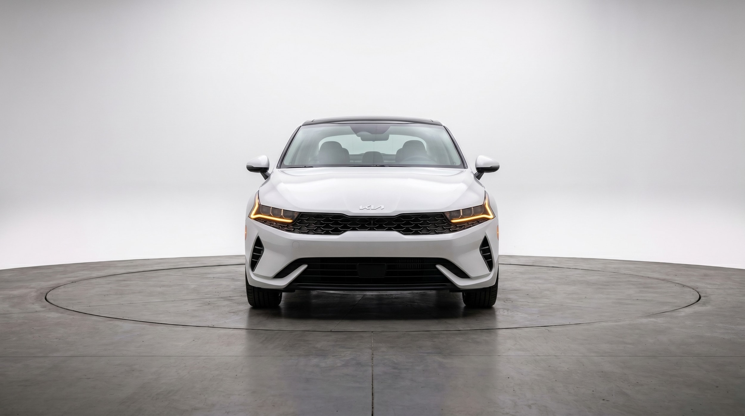 Thumbnail: 2025 Kia K4 - 2