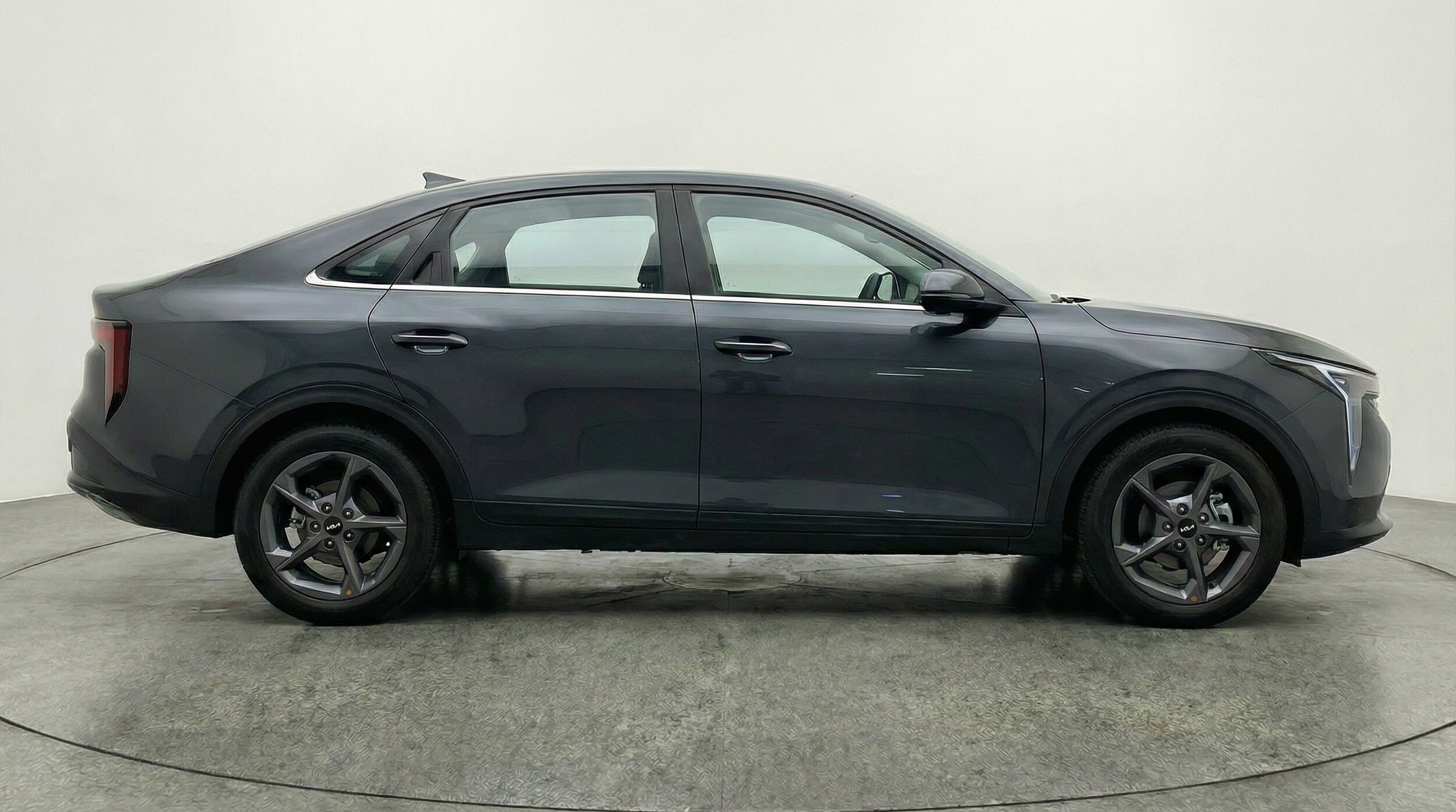 Thumbnail: 2025 Kia K4 - 8