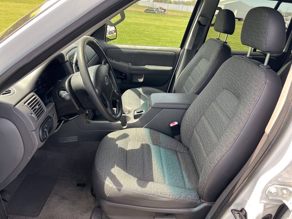 Used 2002 Ford Explorer XLS SUV