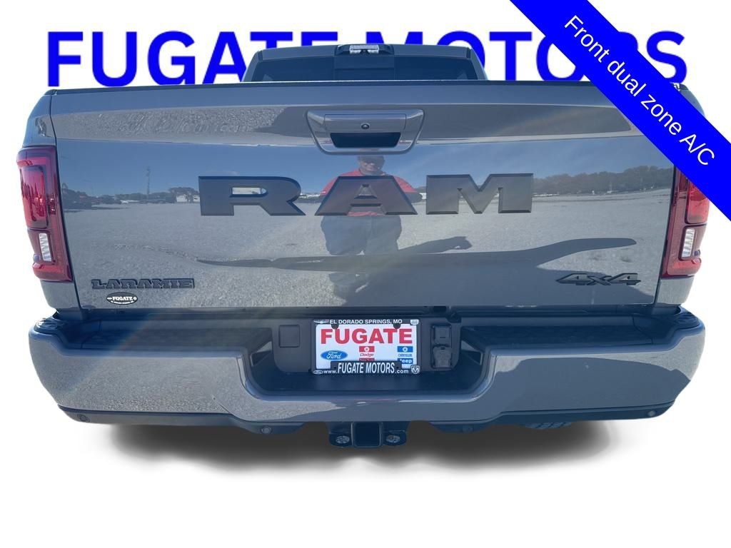 New 2026 Ram 2500 LARAMIE CREW CAB 4X4 6'4 BOX Pickup