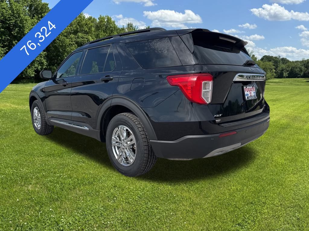 2020 Ford Explorer XLT photo 3