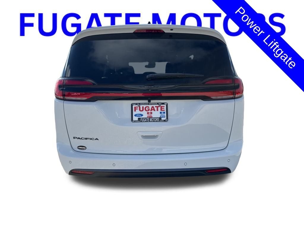 New 2026 Chrysler Pacifica SELECT Passenger Van