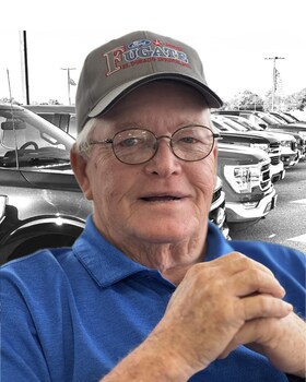 Staff member Ed Ogle from ID_d6212a14de4e