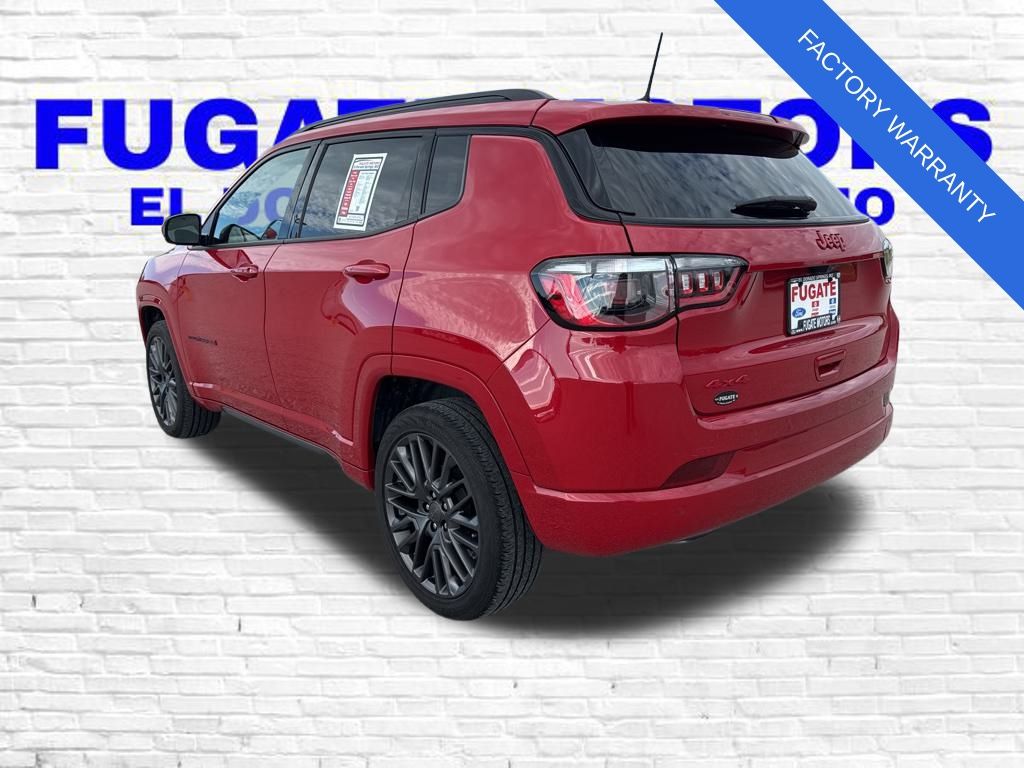 2023 Jeep Compass Limited photo 3