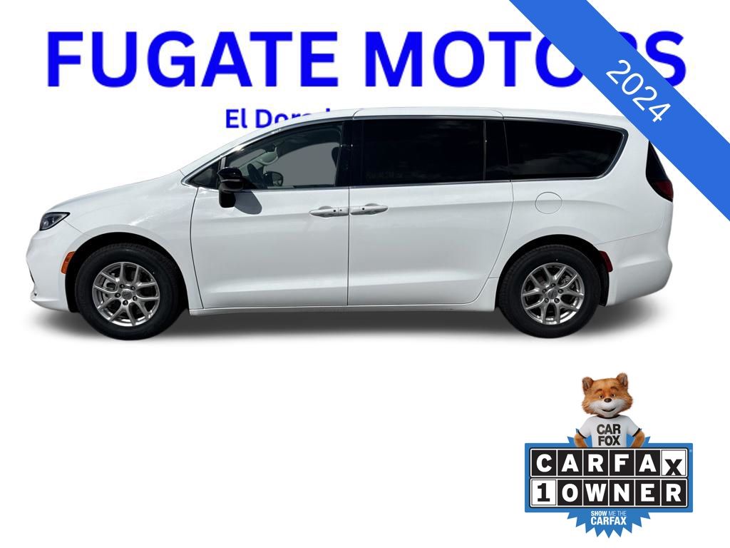 Used 2024 Chrysler Pacifica Touring L with VIN 2C4RC1BG4RR124919 for sale in Kansas City